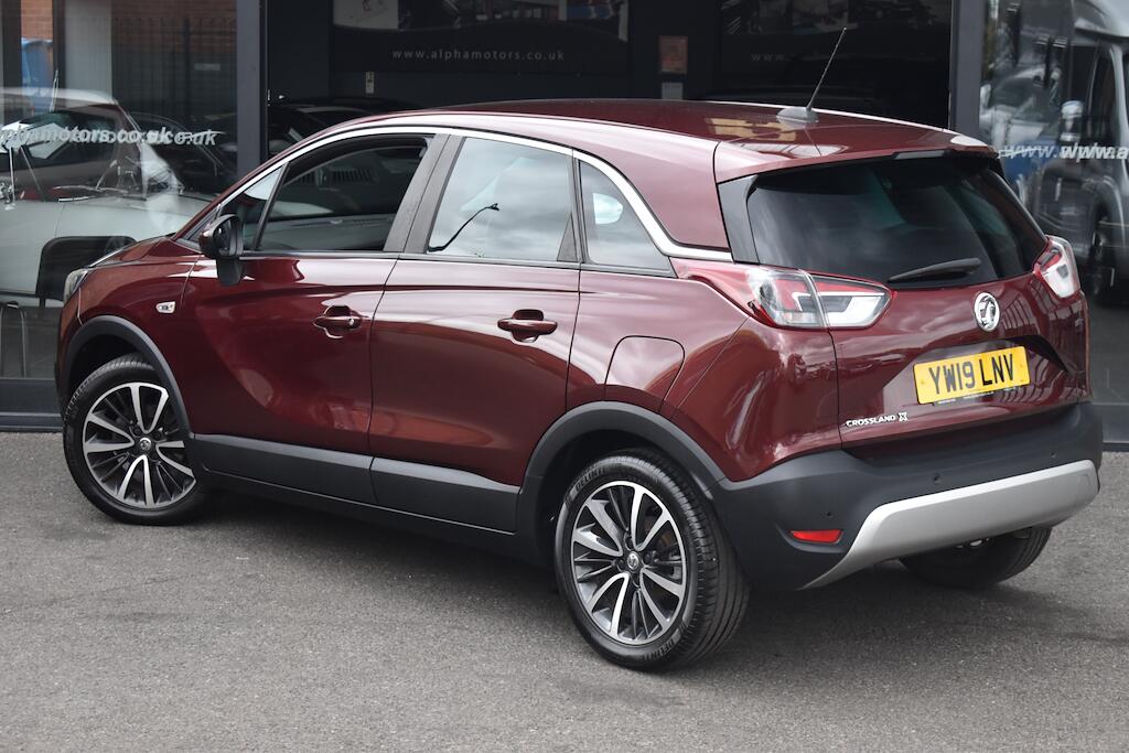 Vauxhall Crossland X view 2