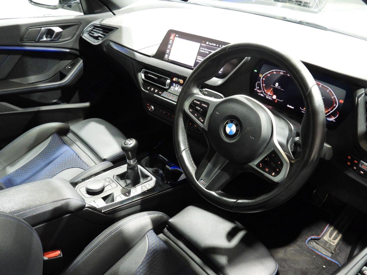 BMW 2 Series view 4