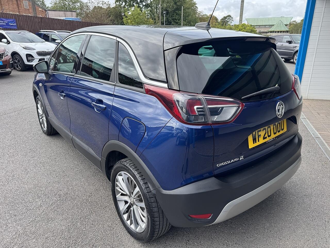 Vauxhall Crossland X view 7