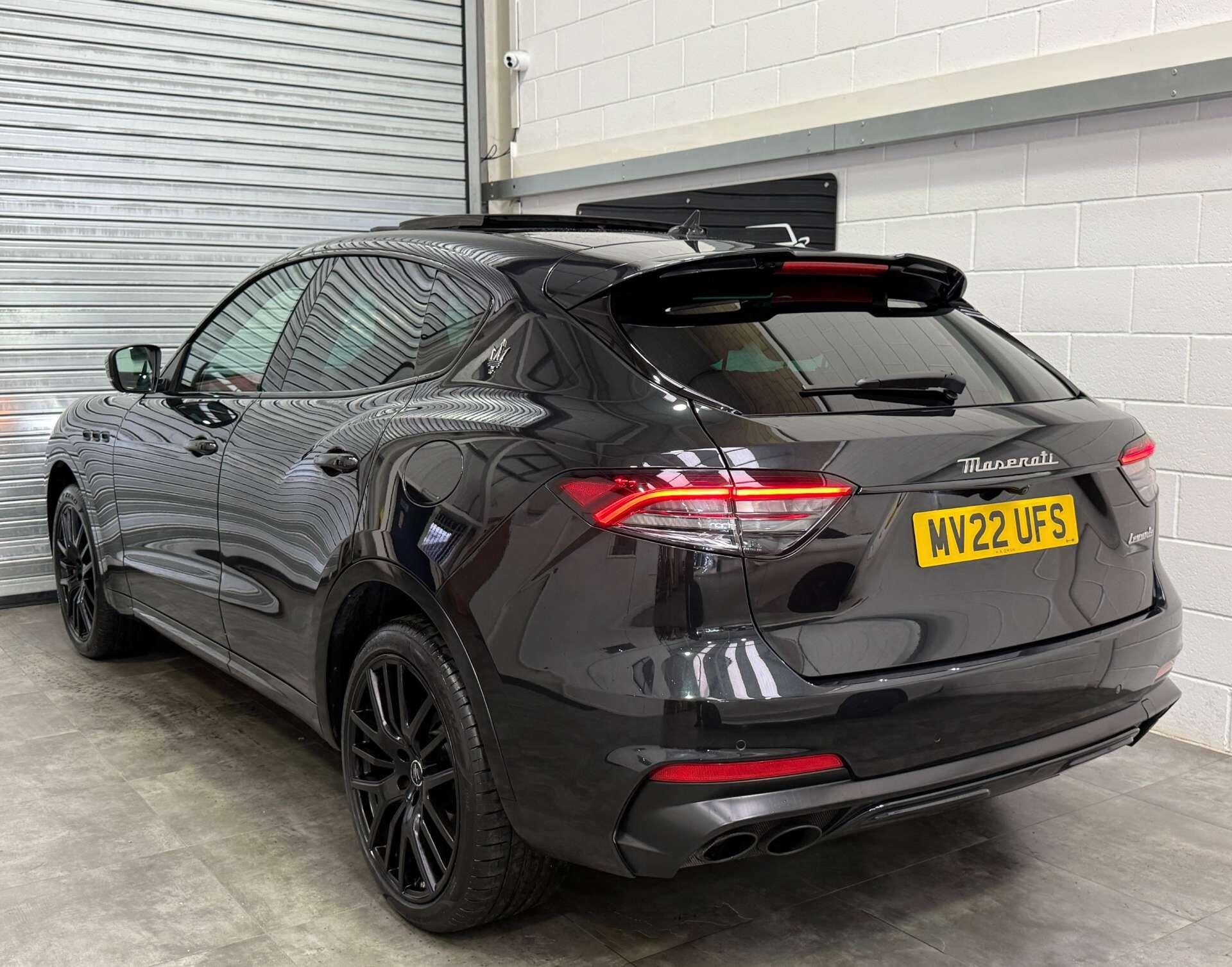 Maserati Levante view 6