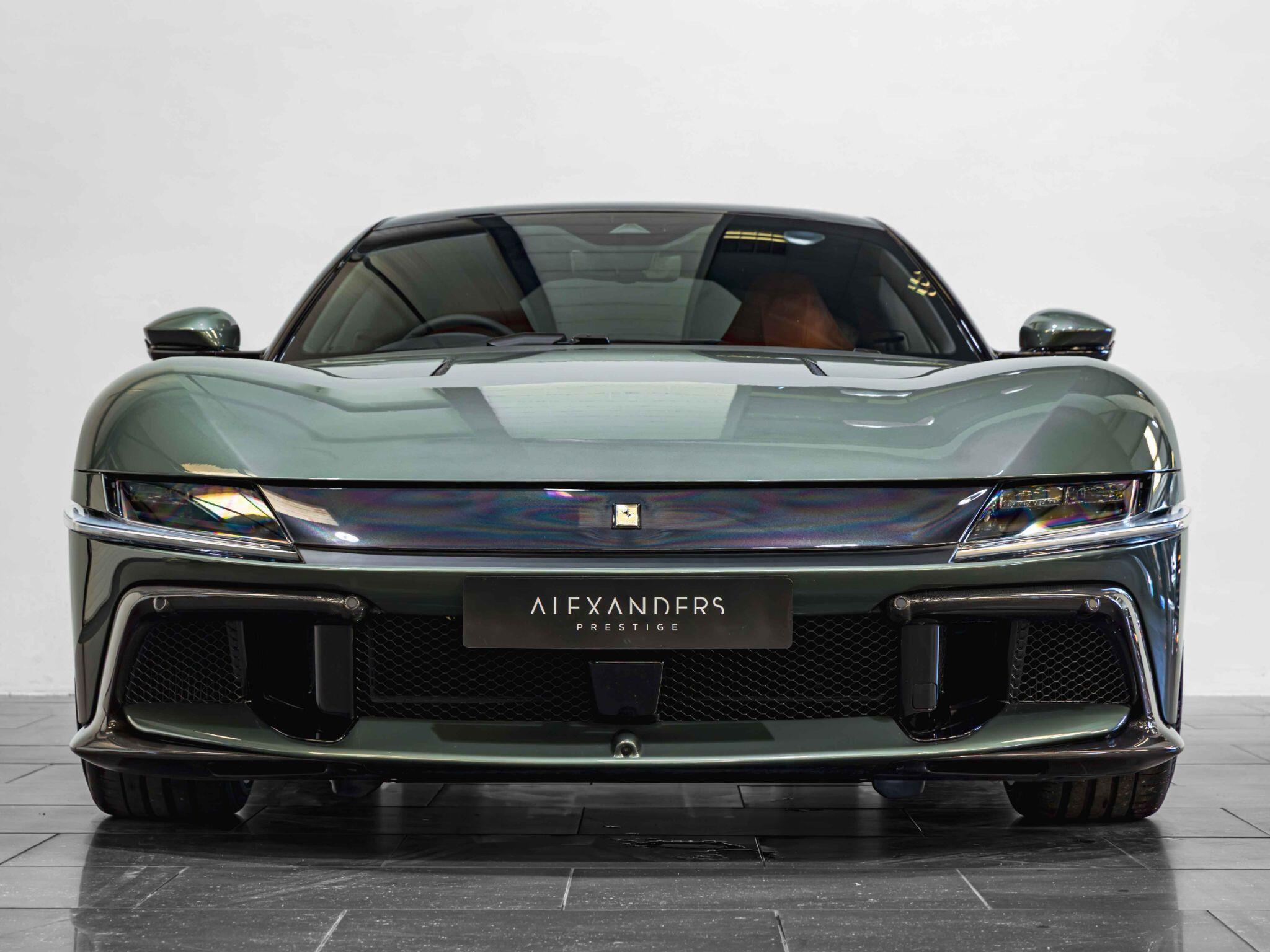 Ferrari 12cilindri view 10