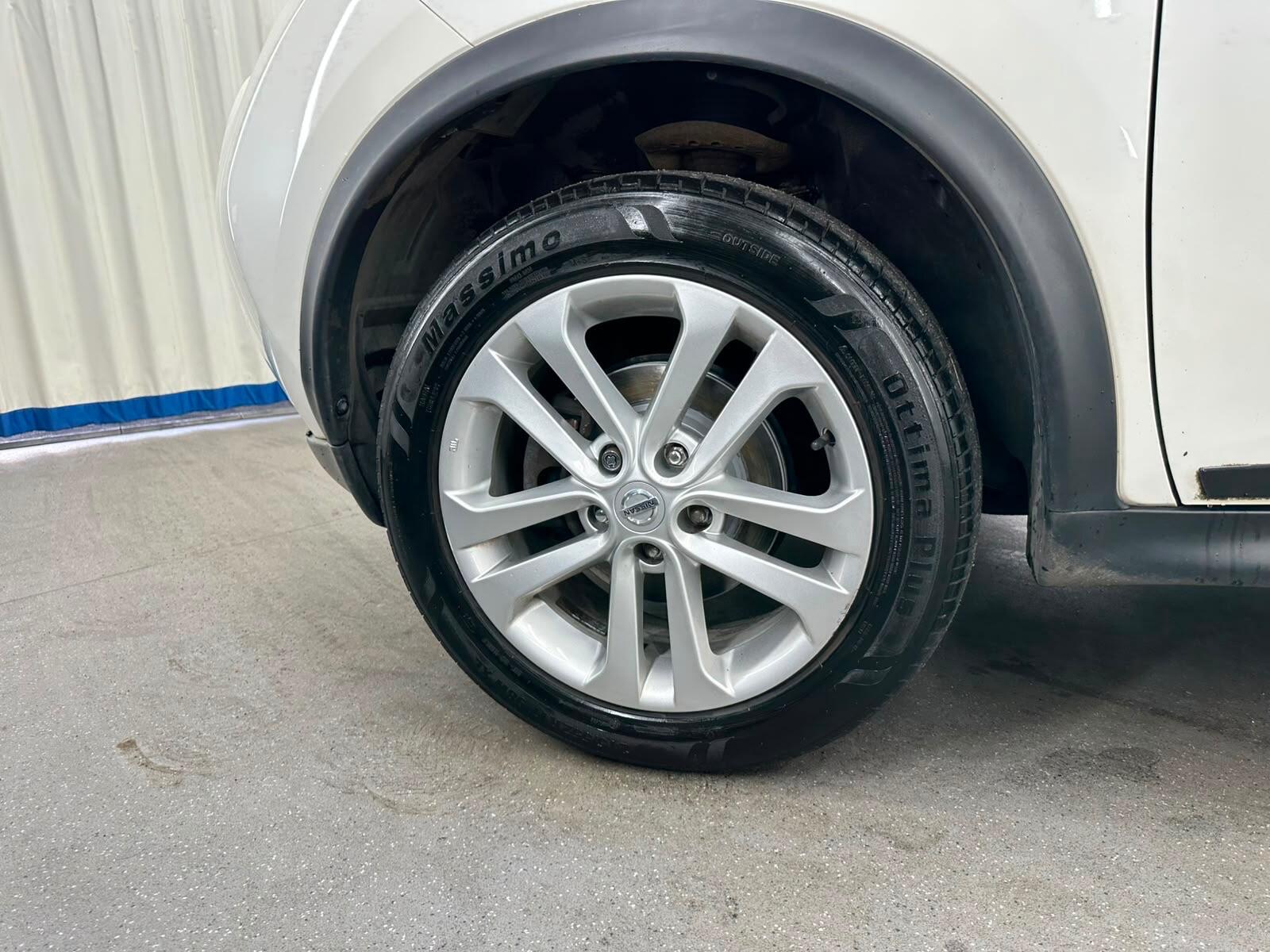 Nissan Juke view 22