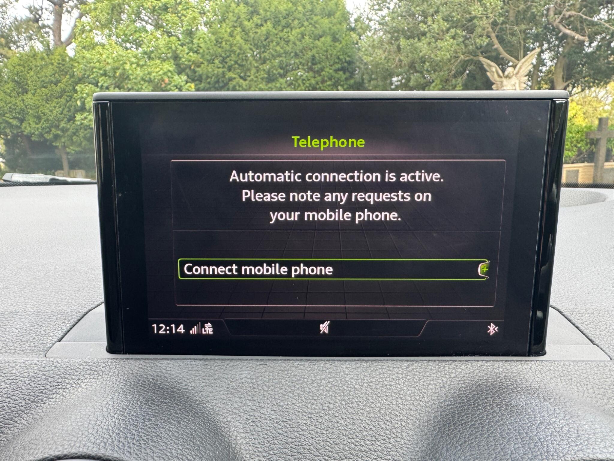 Audi Q2 view 58