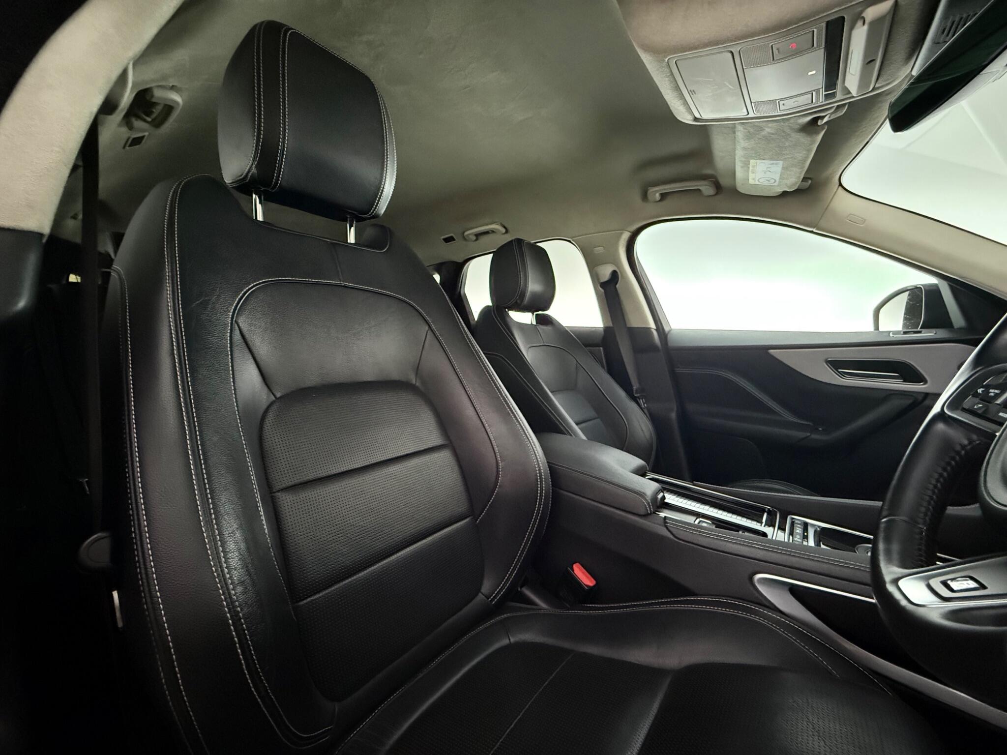 Jaguar F-Pace view 27