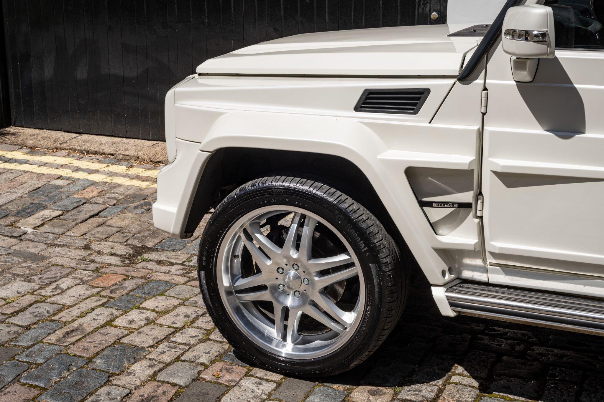 Mercedes-Benz G-Class view 37