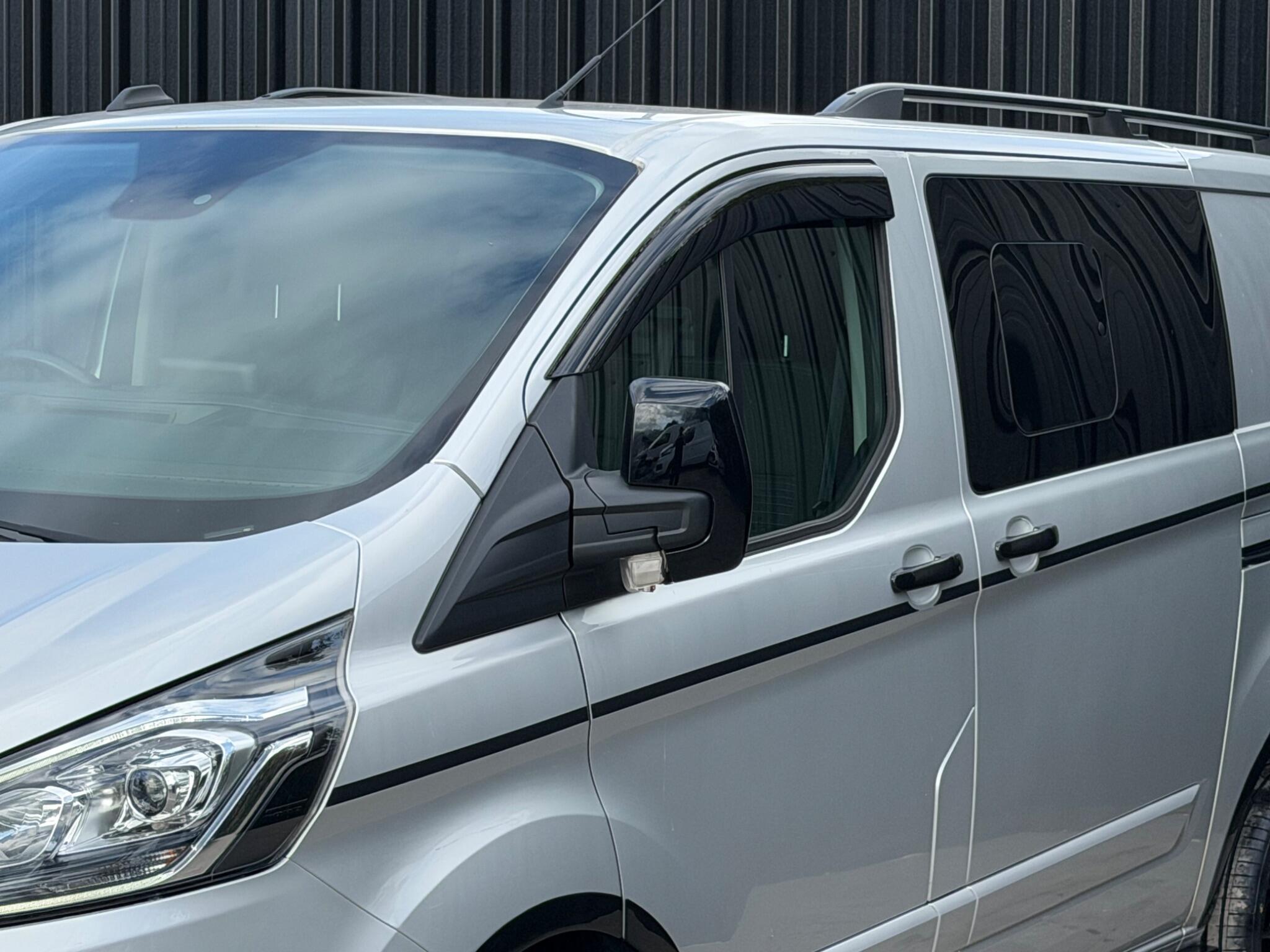 Ford Transit Custom view 40