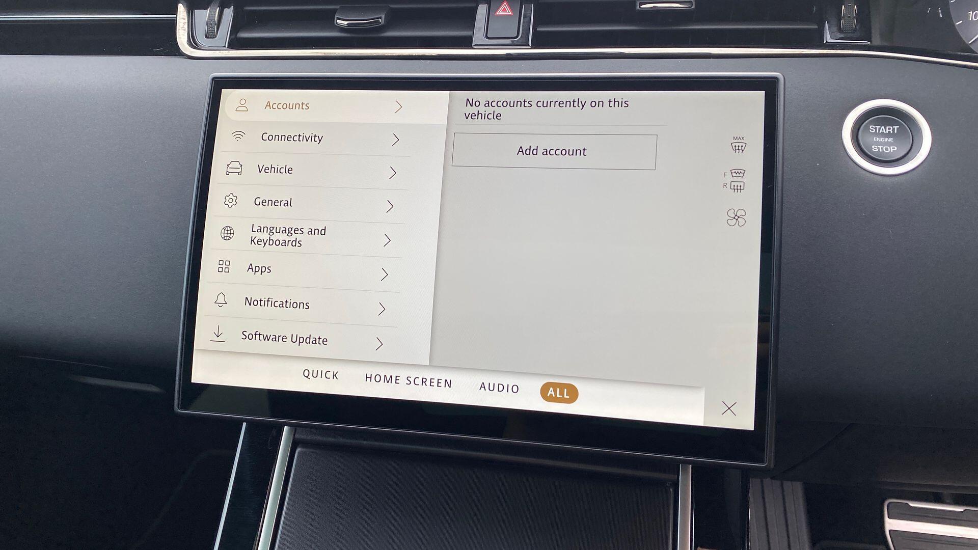 Land Rover Range Rover Evoque view 34