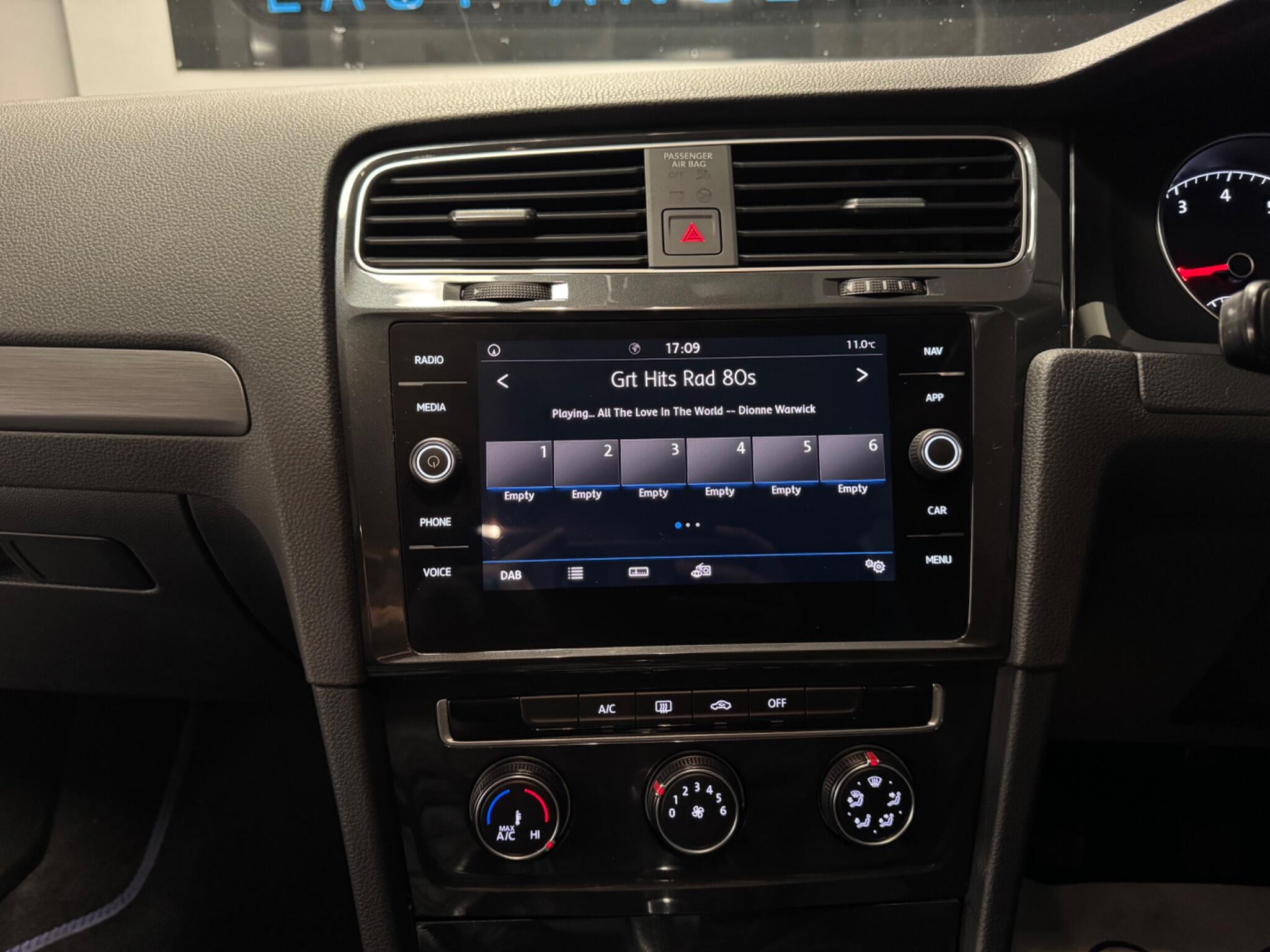 2019 Volkswagen Golf 1.0 TSI Match Euro 6 (s/s) 5dr • 87,000 miles image 31