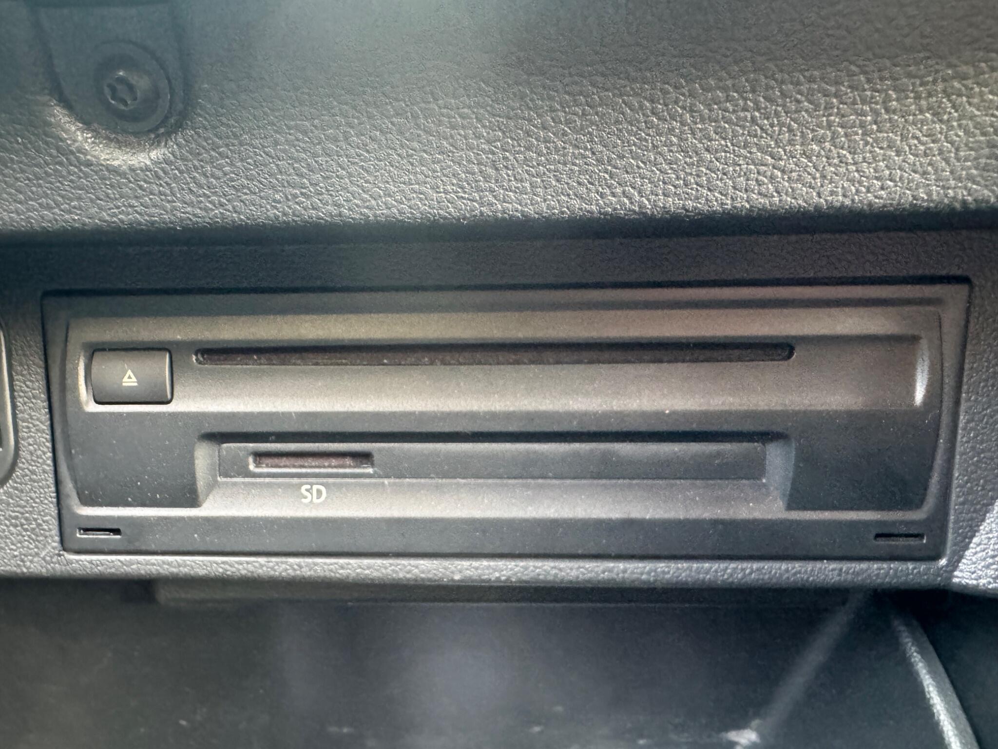 Volkswagen T-Roc view 38