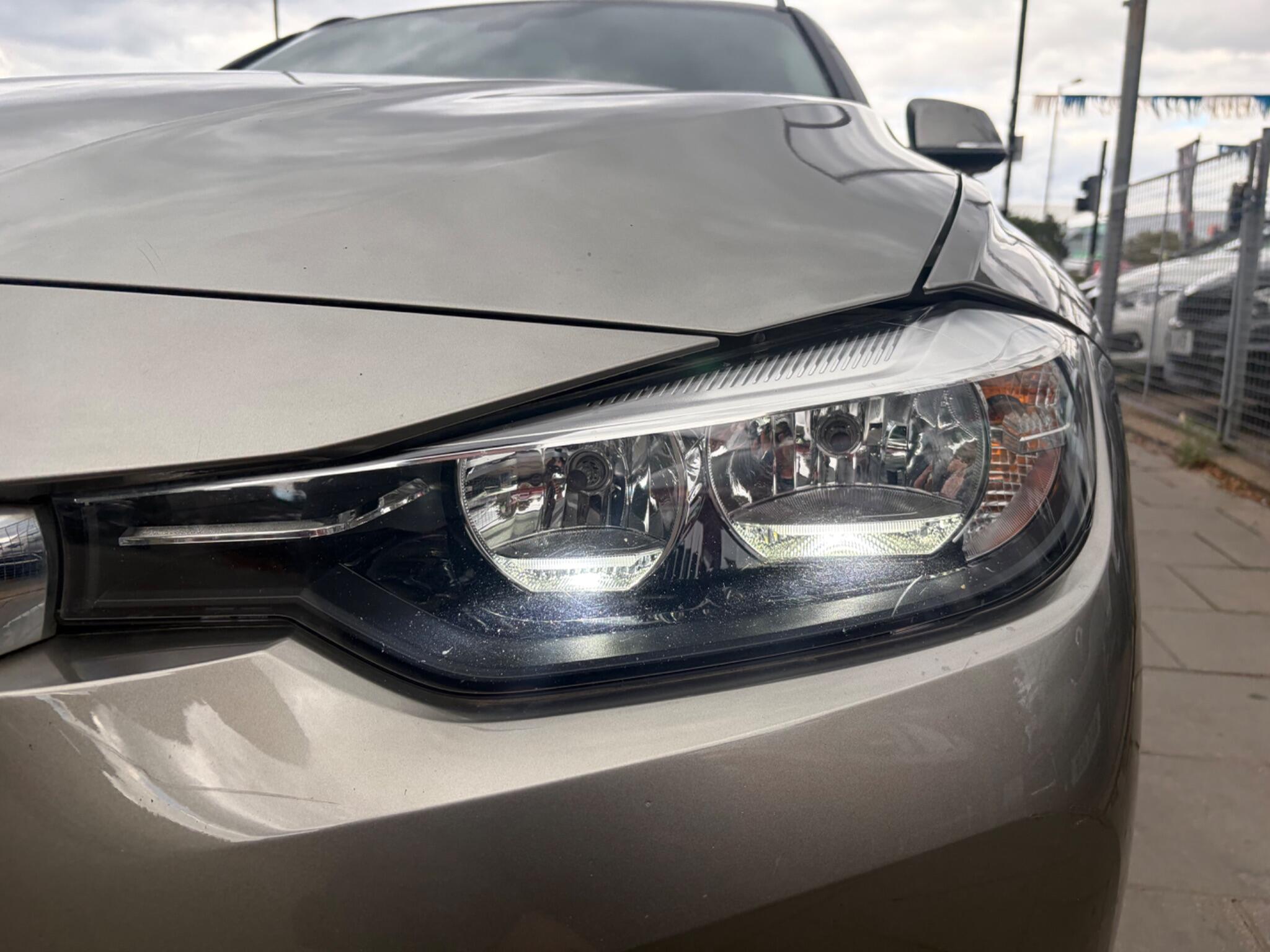 BMW 3 Series view 10