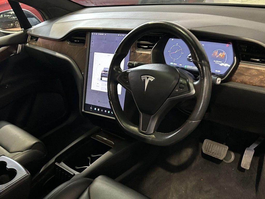 Tesla Model X view 31