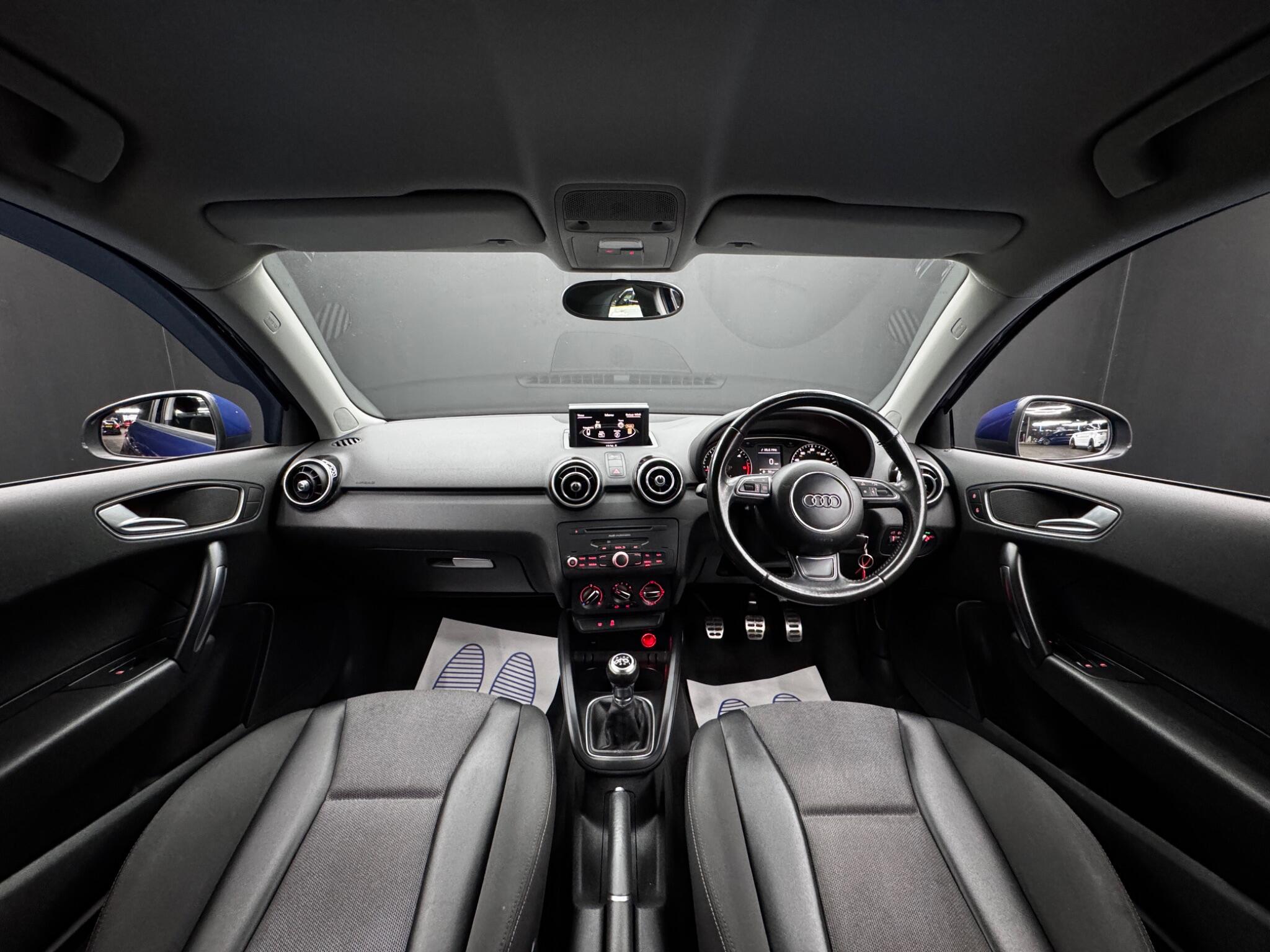 Audi A1 view 16