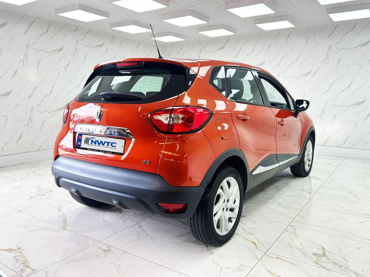 Renault Captur view 12