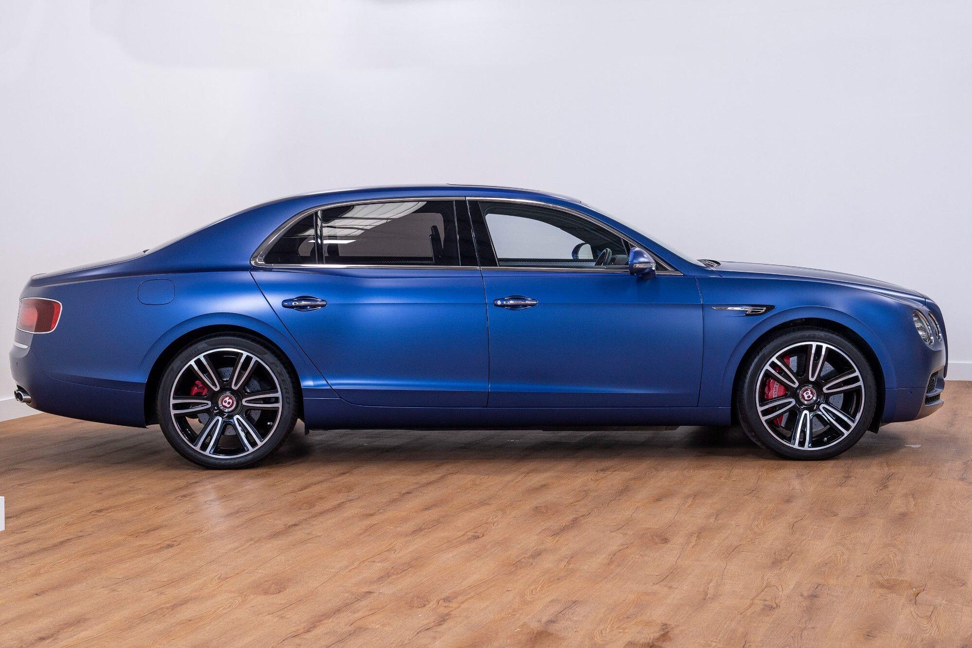 Bentley Flying Spur view 3
