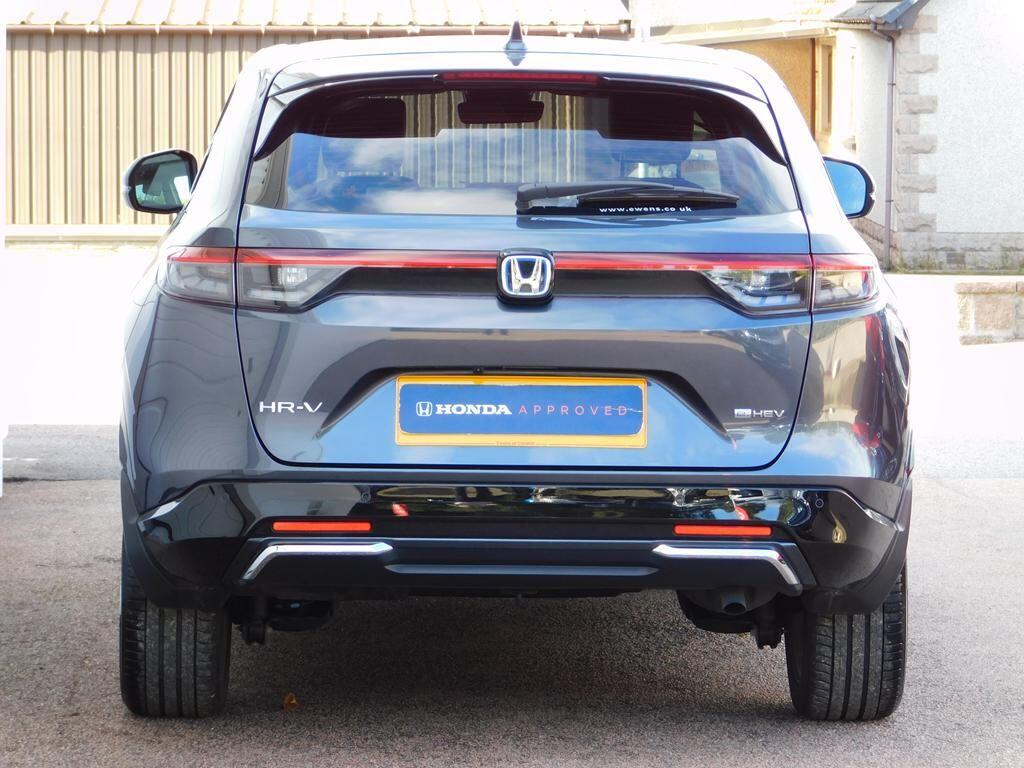 HR-V