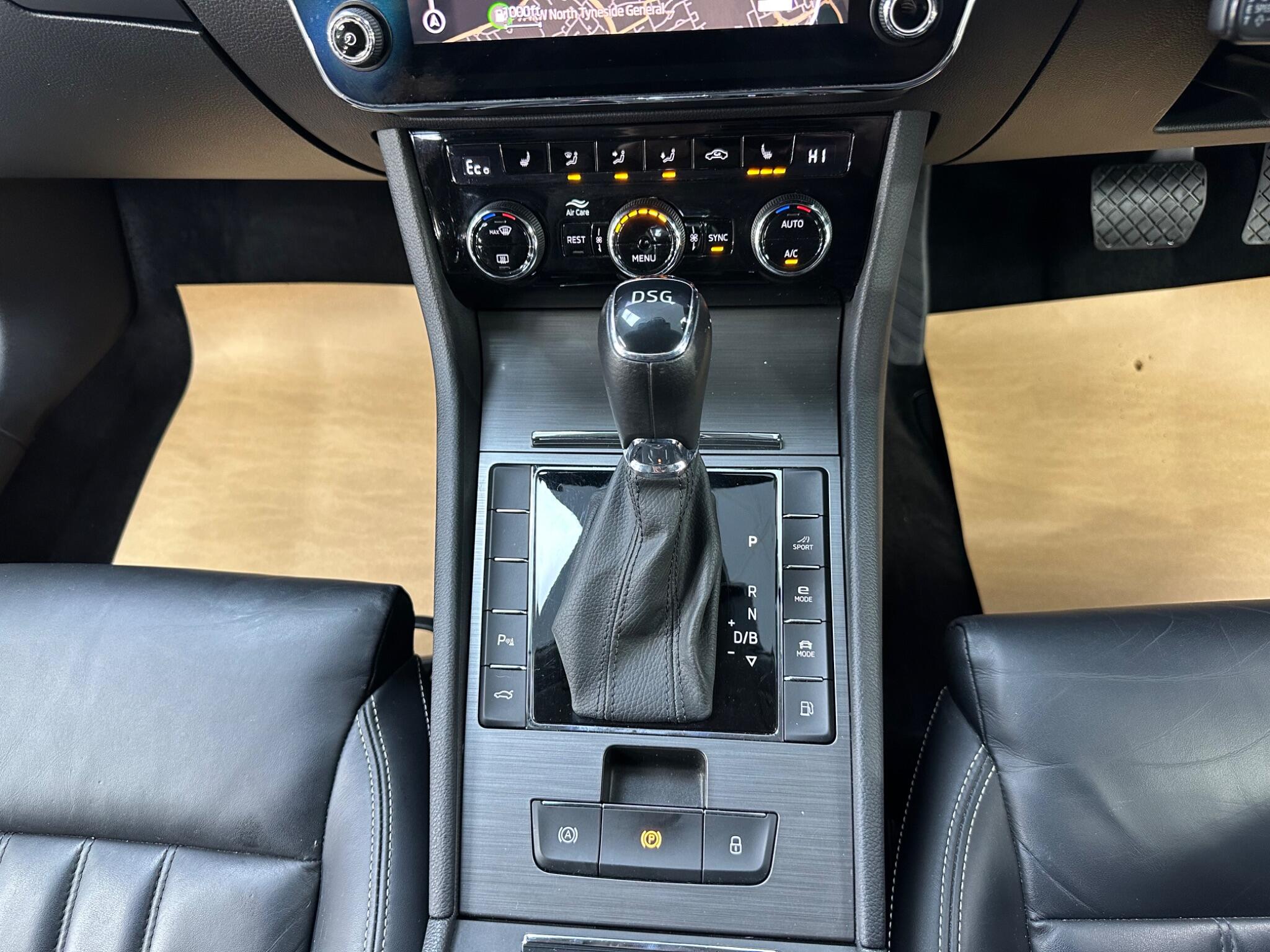 Skoda Superb view 39