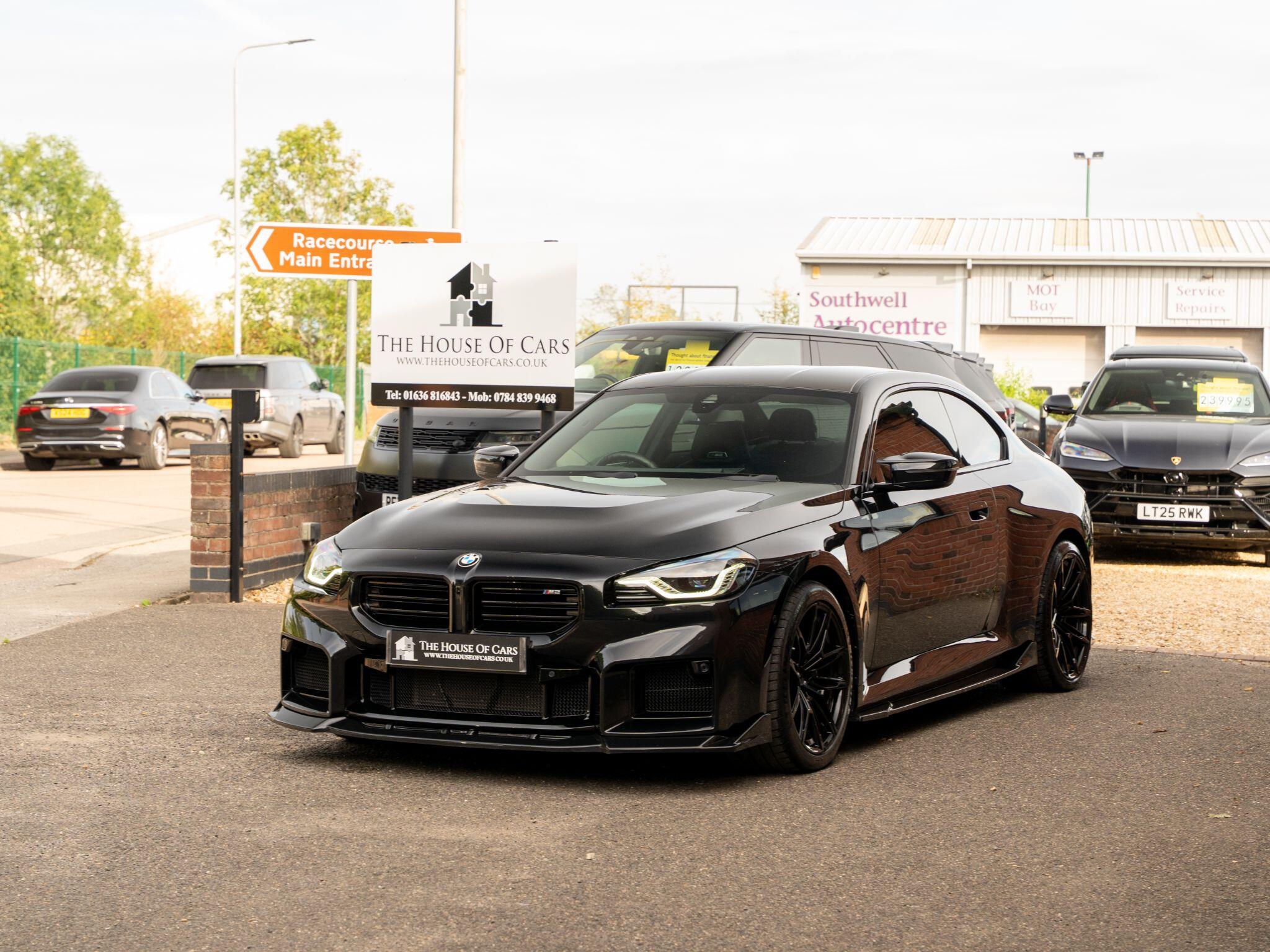 BMW M2 view 9