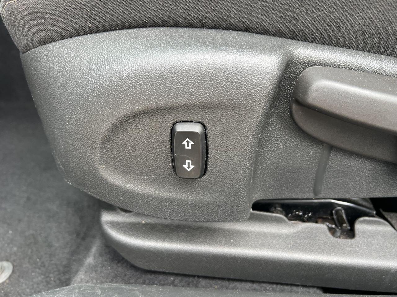 Vauxhall Insignia view 26