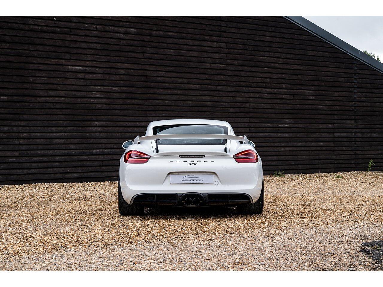 Porsche Cayman view 10