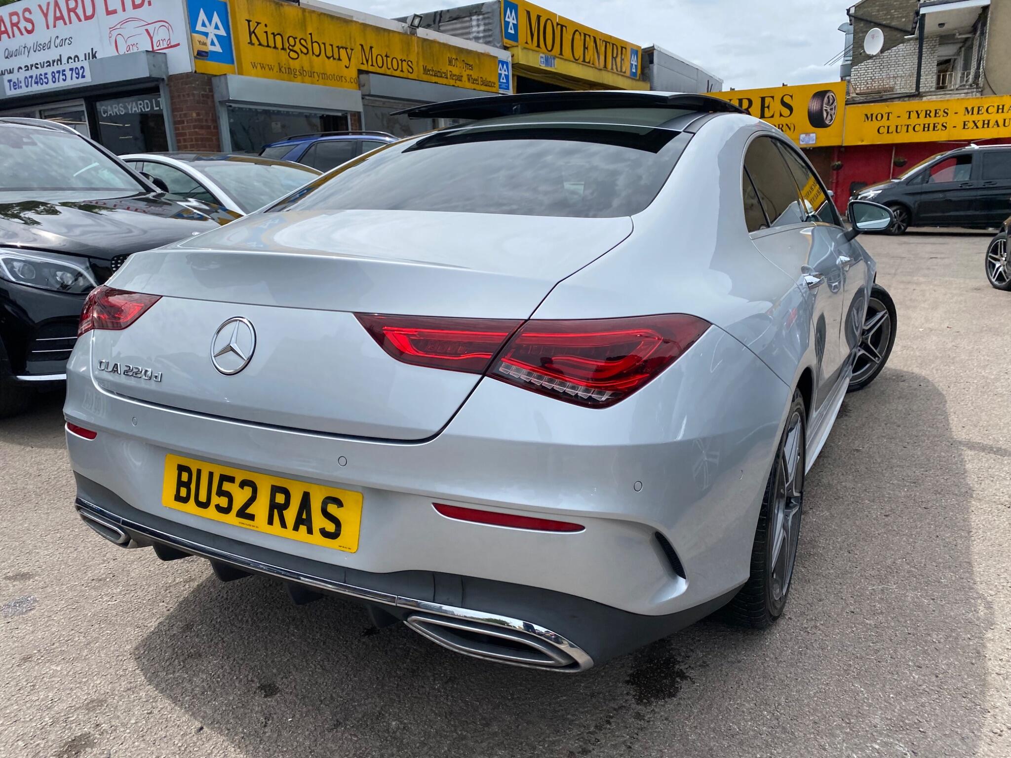 Mercedes-Benz Cla view 11