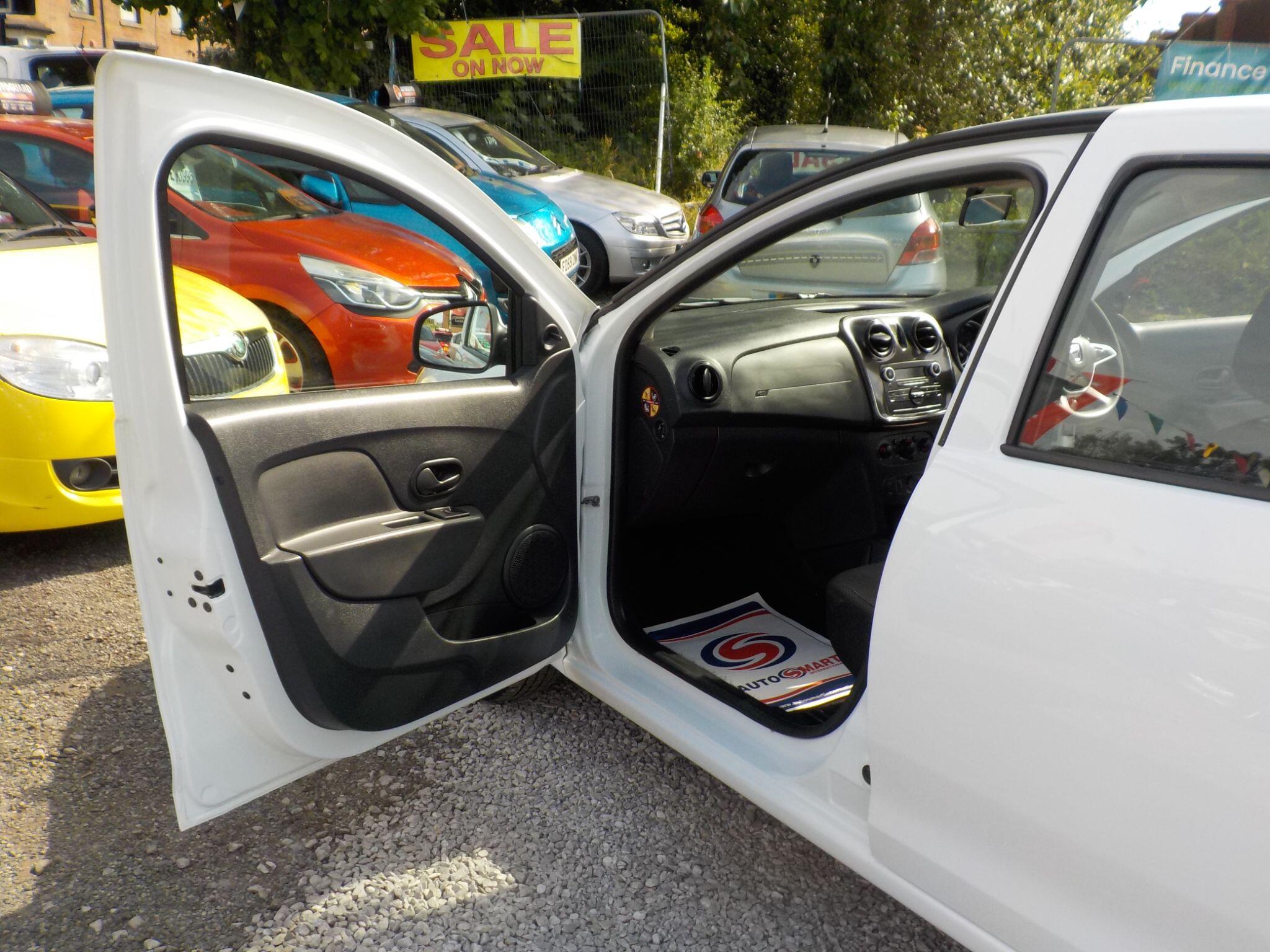 Dacia Sandero 1.0 SCe Ambiance Euro 6 5dr