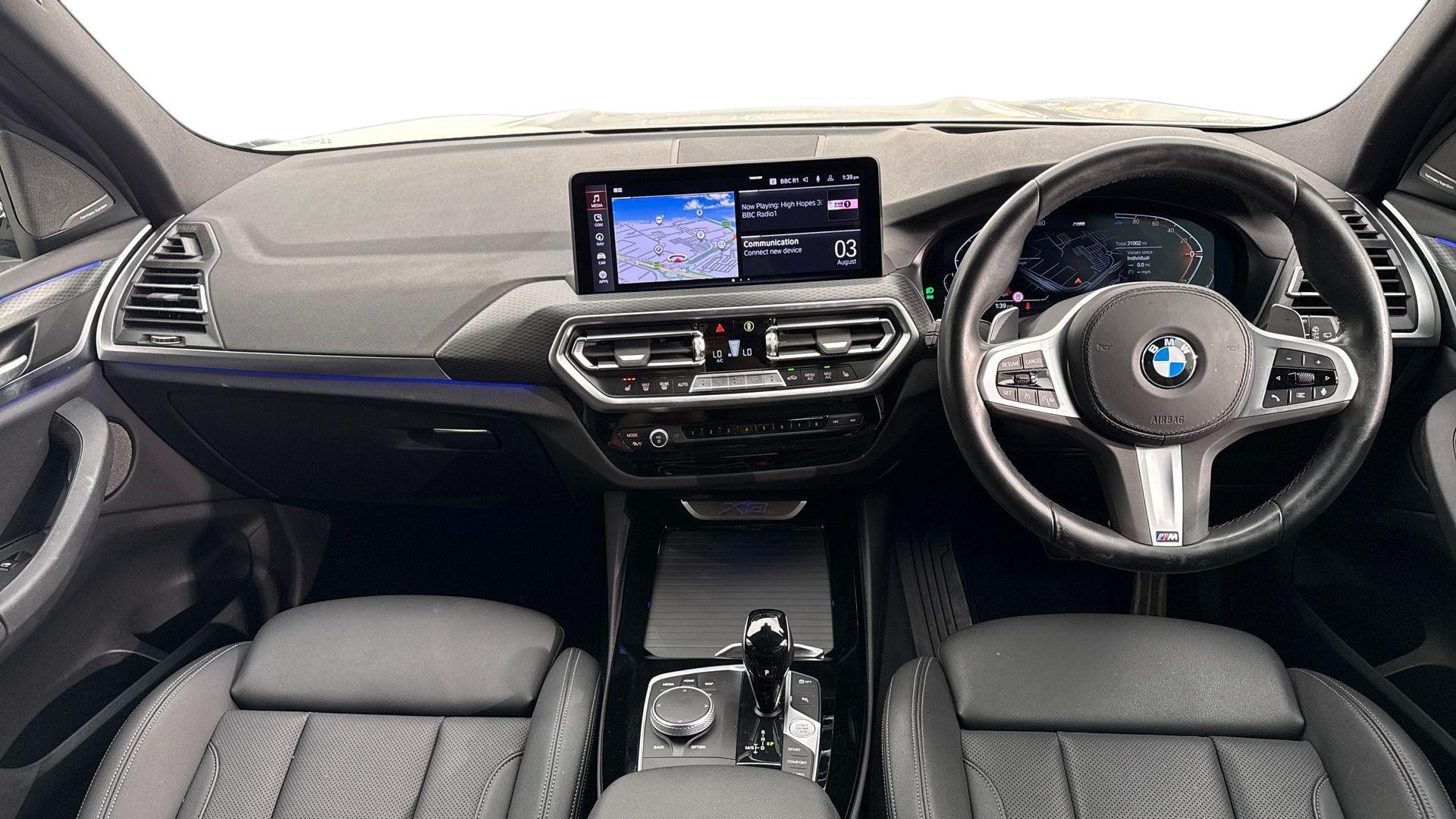 BMW X3 view 4