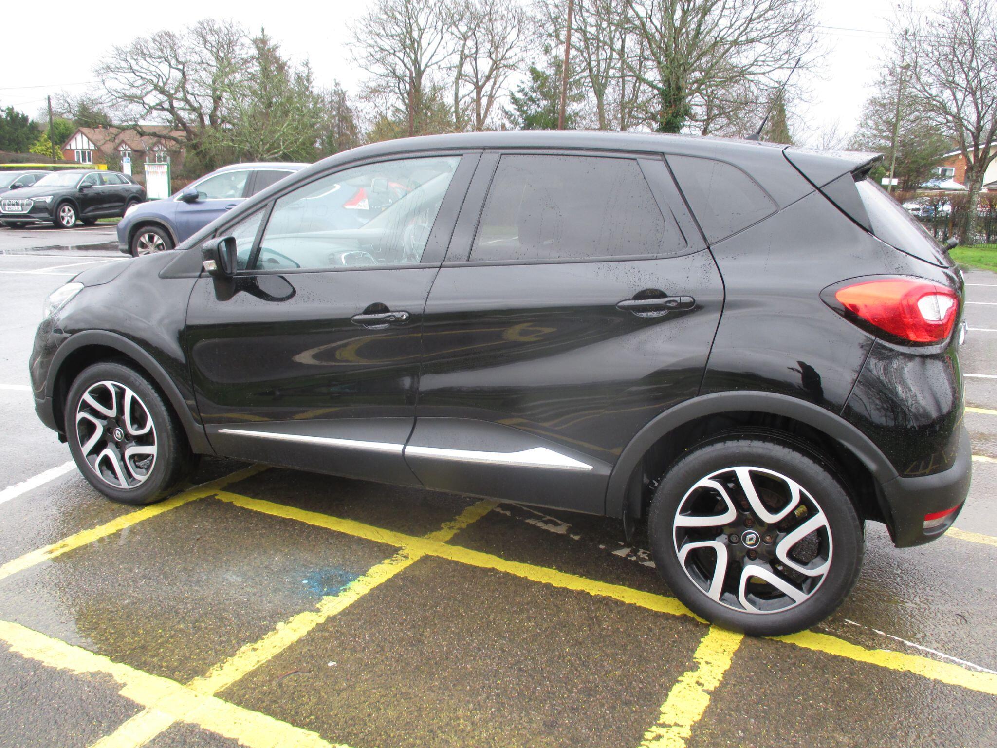 2017 Renault Captur 1.2 TCe ENERGY Dynamique S Nav Euro 6 (s/s) 5dr • 67,252 miles image 14