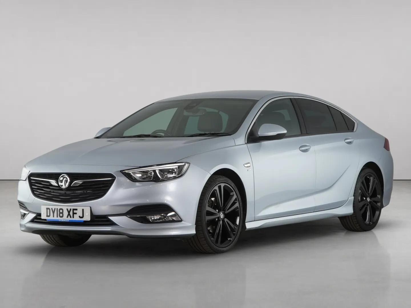 Vauxhall Insignia view 2