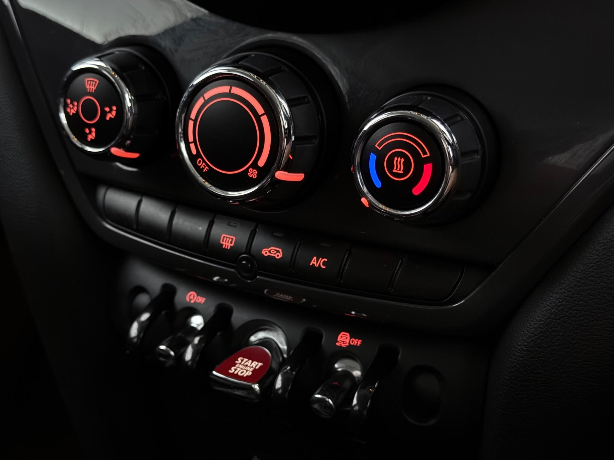 Mini Countryman view 28