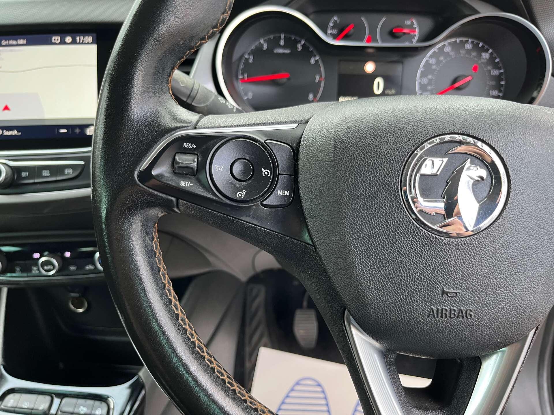 Vauxhall Crossland X view 43