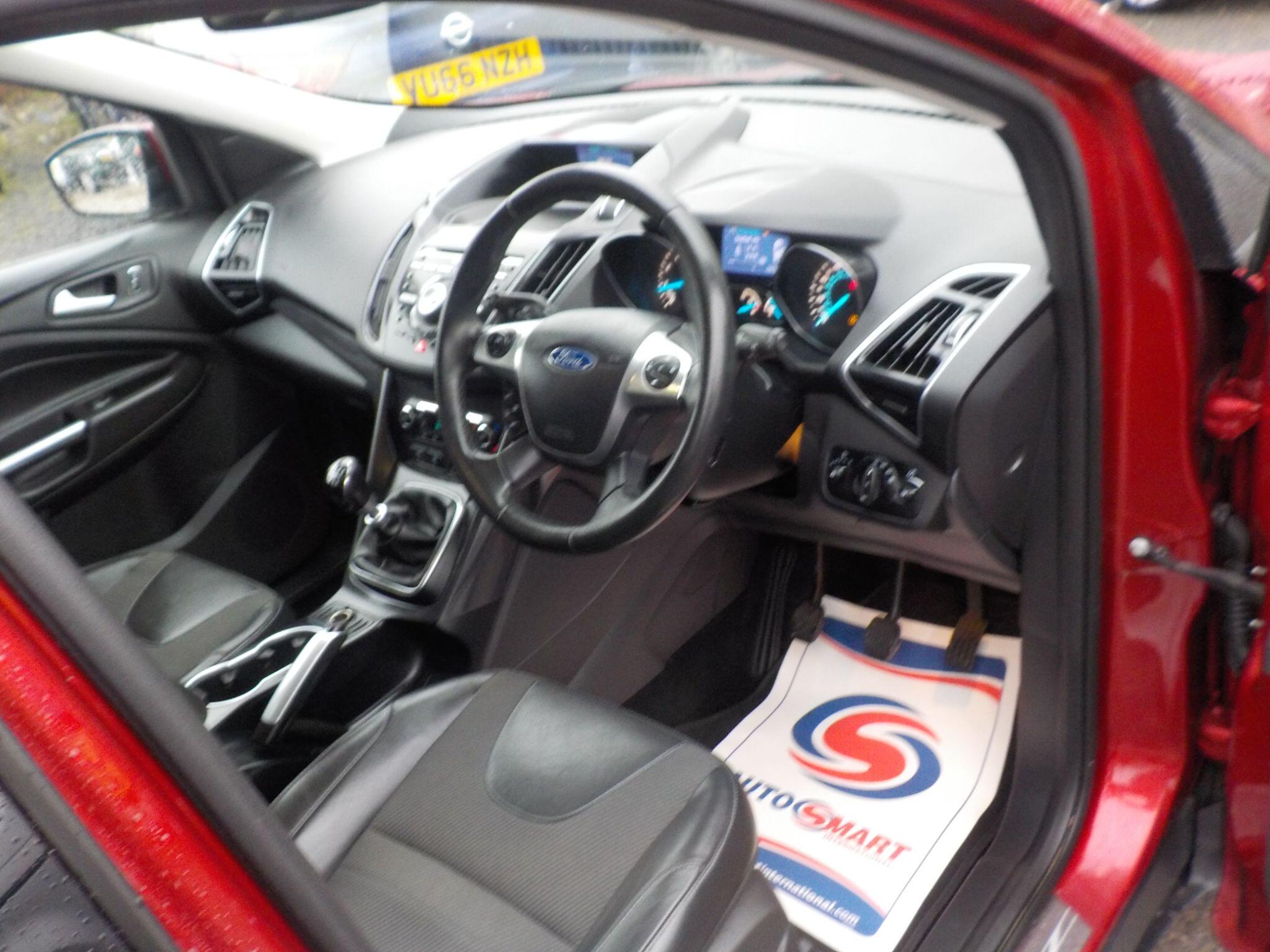 Ford Kuga 1.5T EcoBoost Titanium 2WD Euro 6 (s/s) 5dr