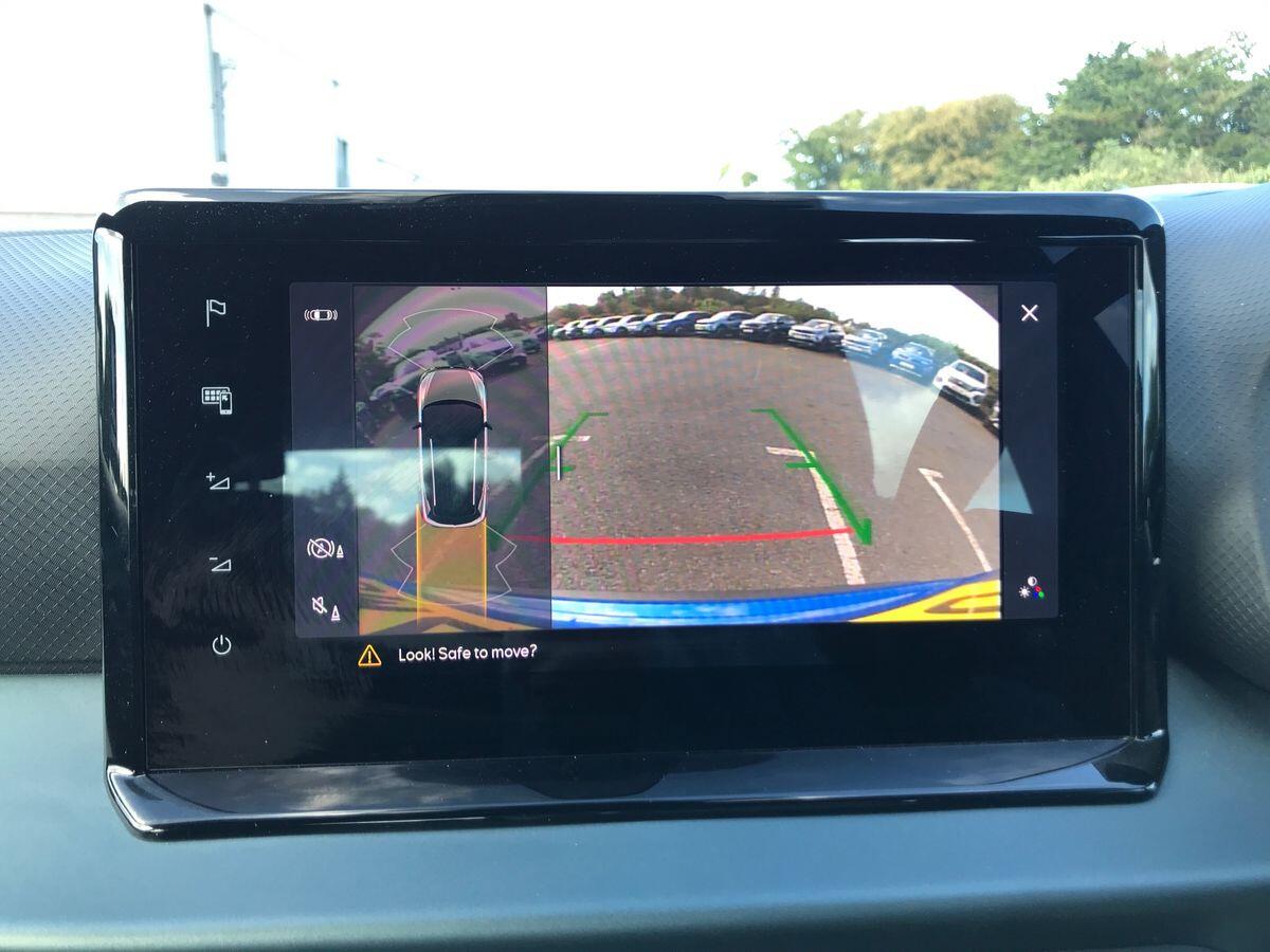 Seat Arona view 22