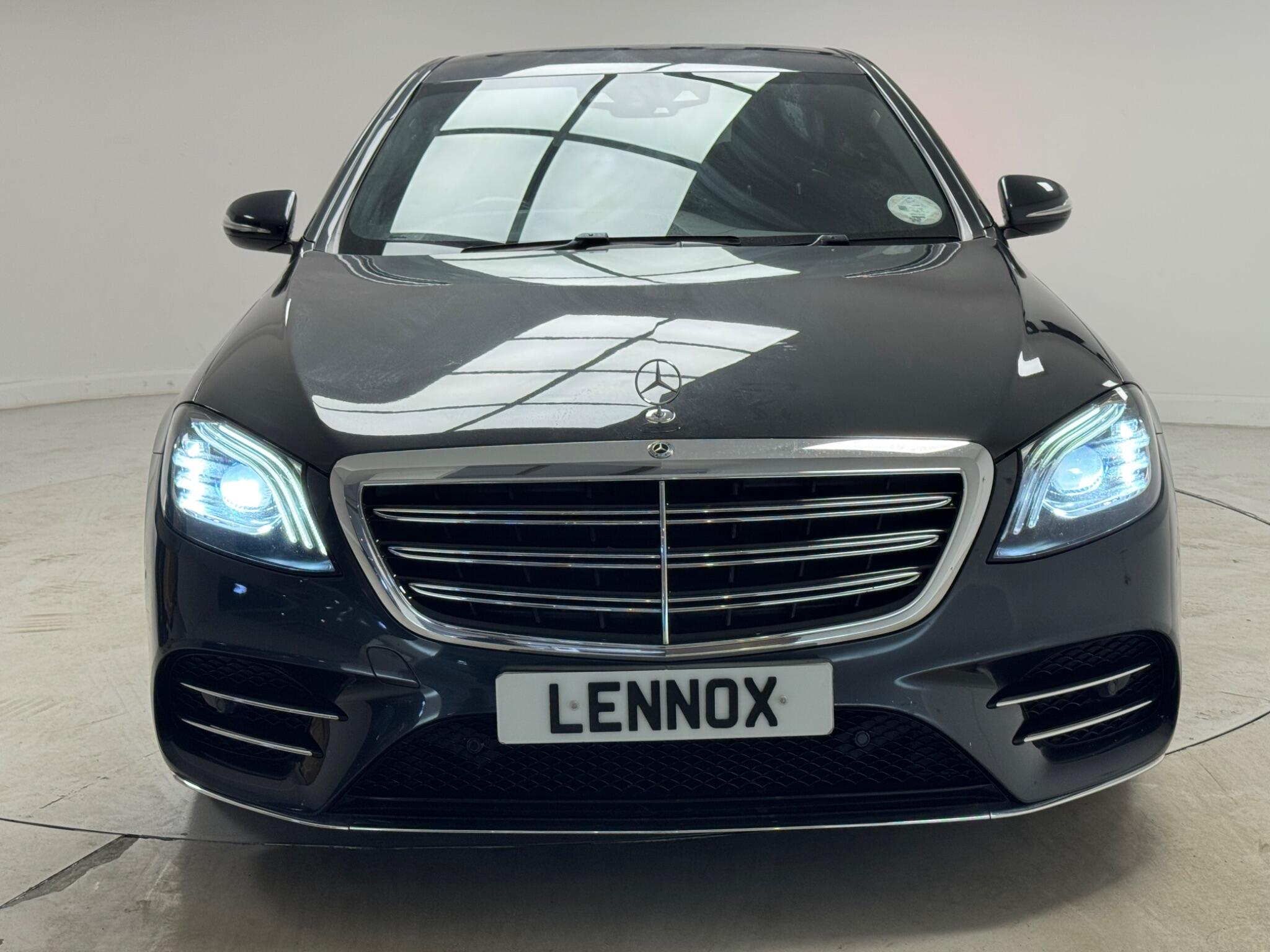Mercedes-Benz S-Class view 2
