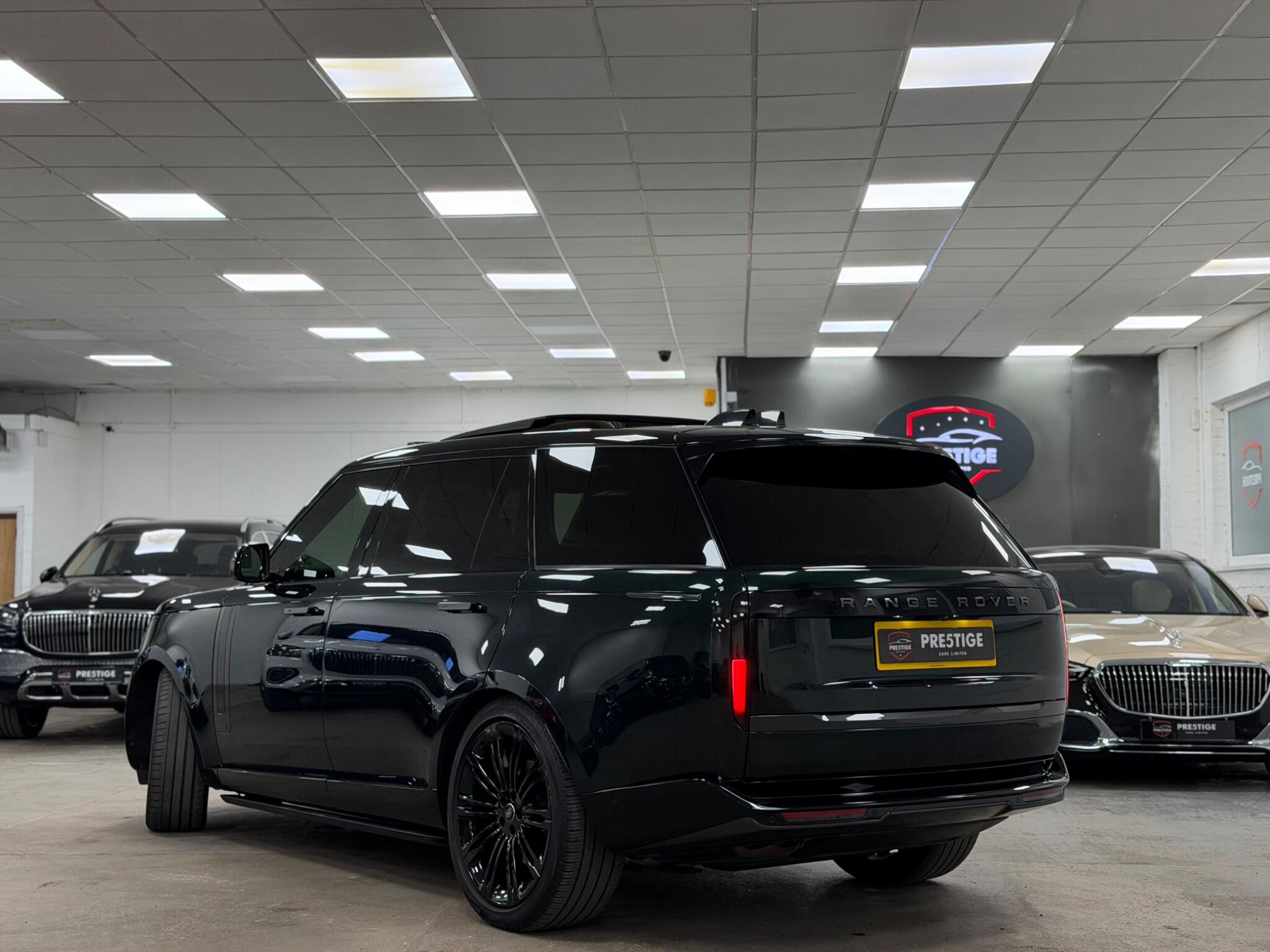 Land Rover Range Rover view 52