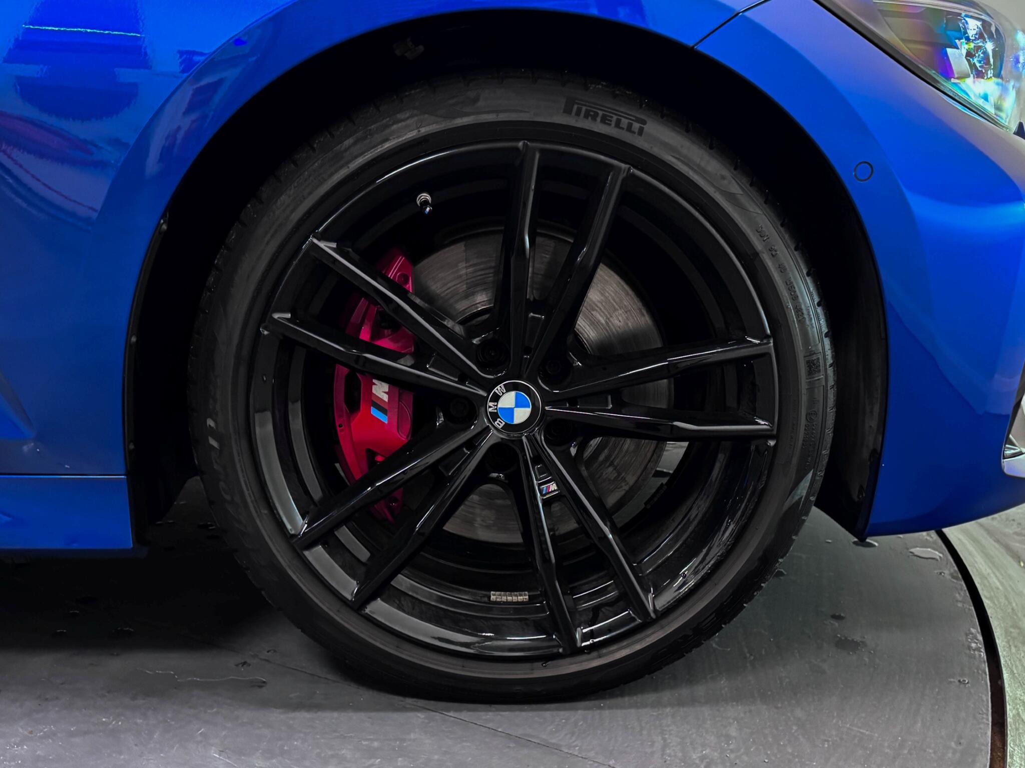 BMW 3 Series view 59