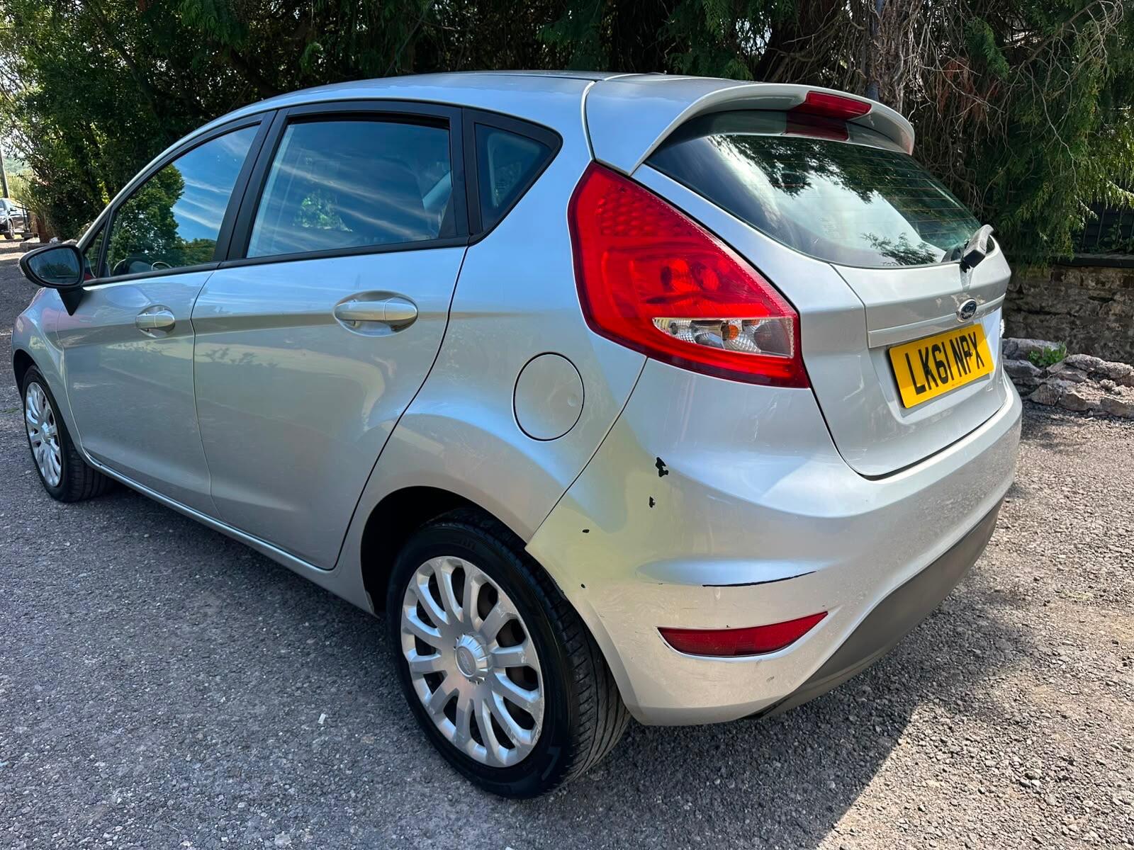 Ford Fiesta view 4