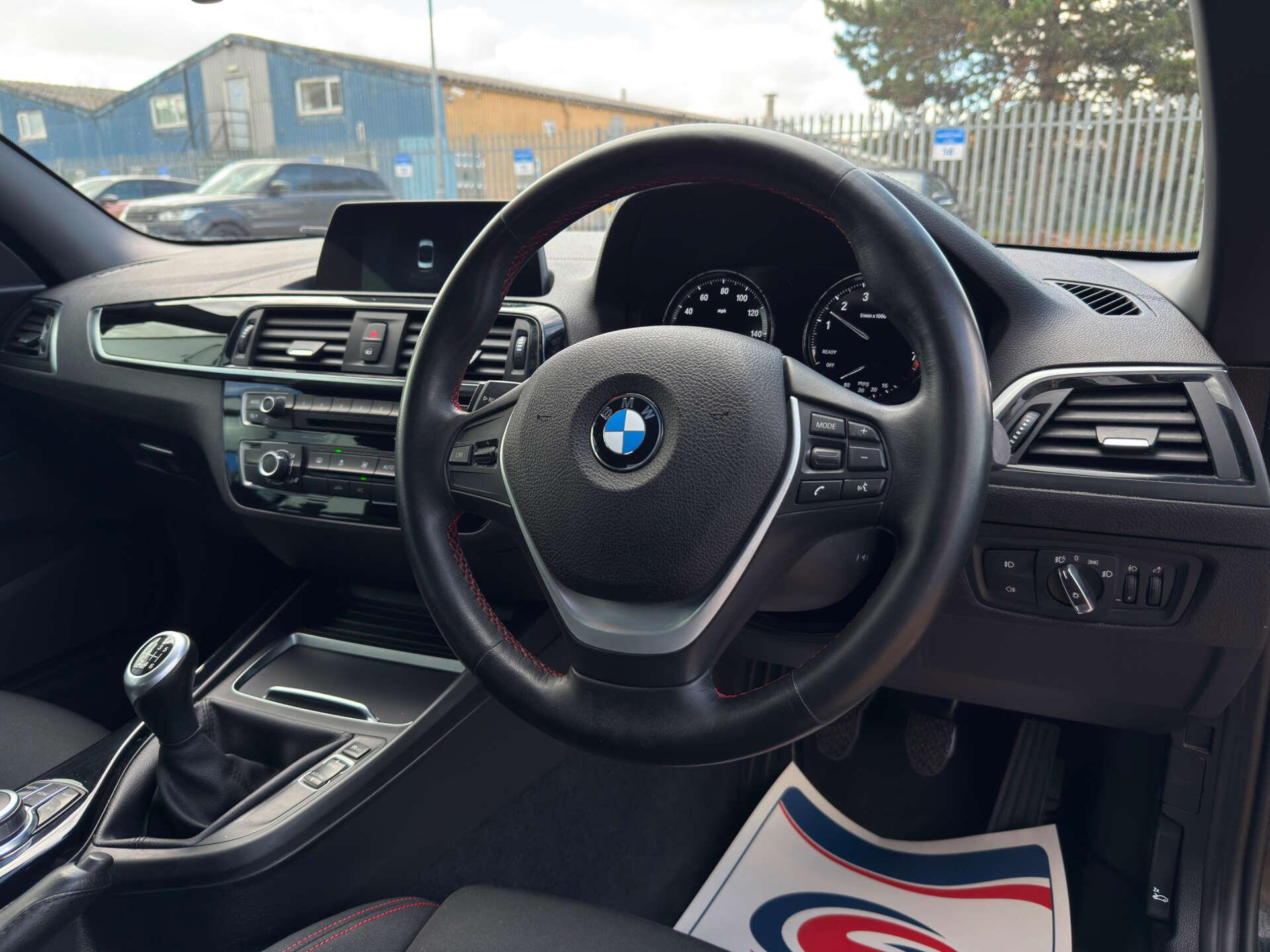 BMW 2 Series view 13