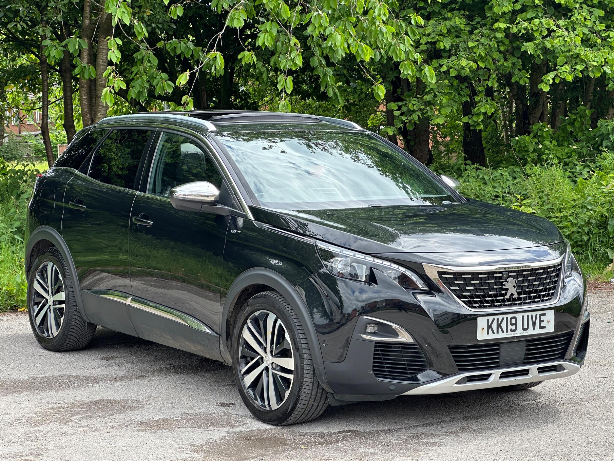 Peugeot 3008 view 3