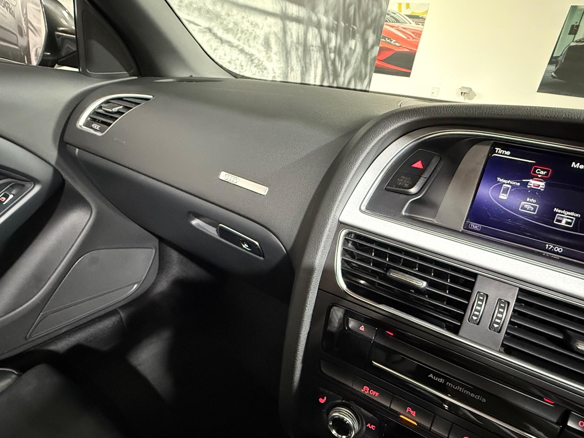 Audi A5 Cabriolet view 31