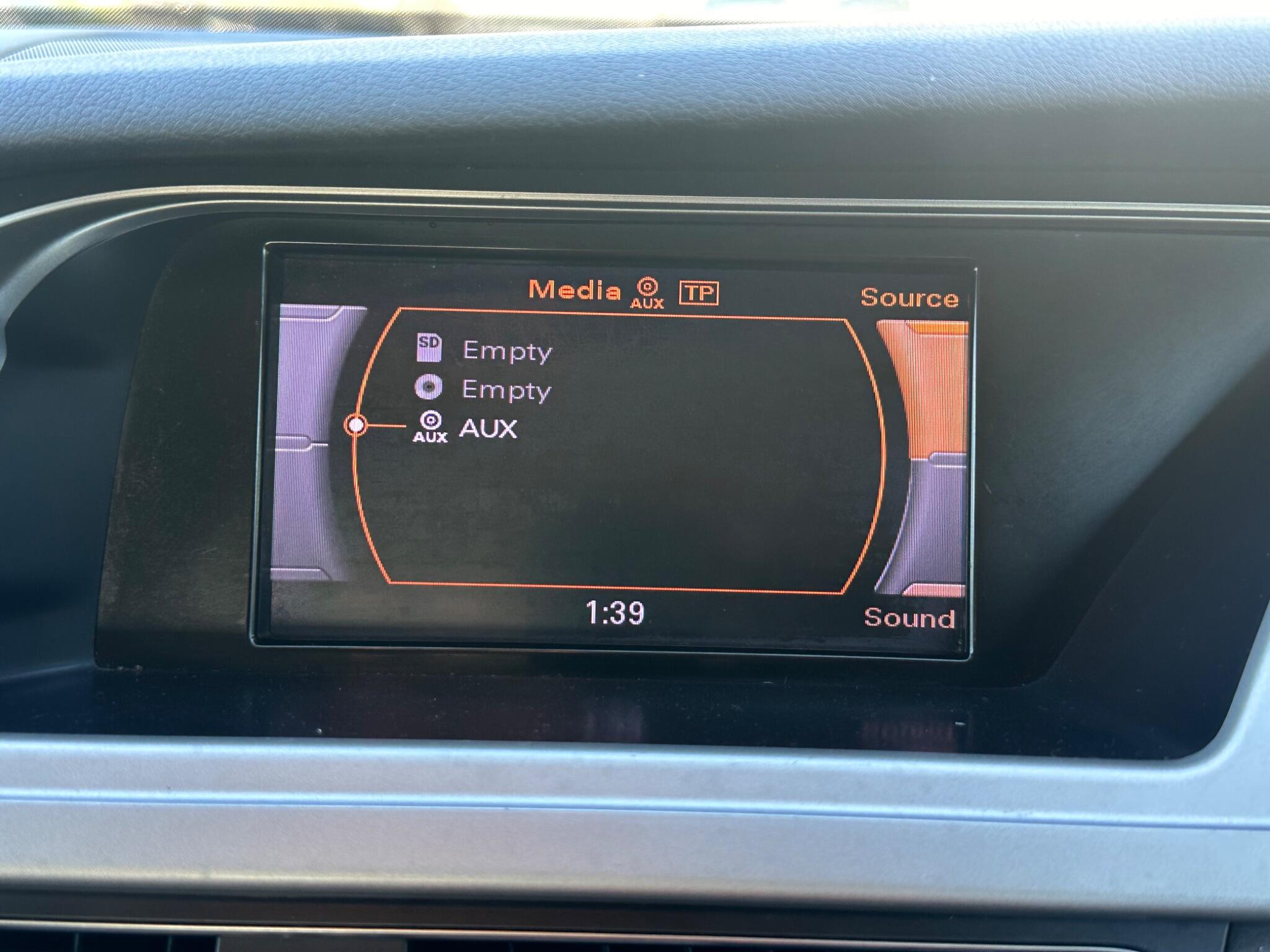 Audi A4 Avant view 30