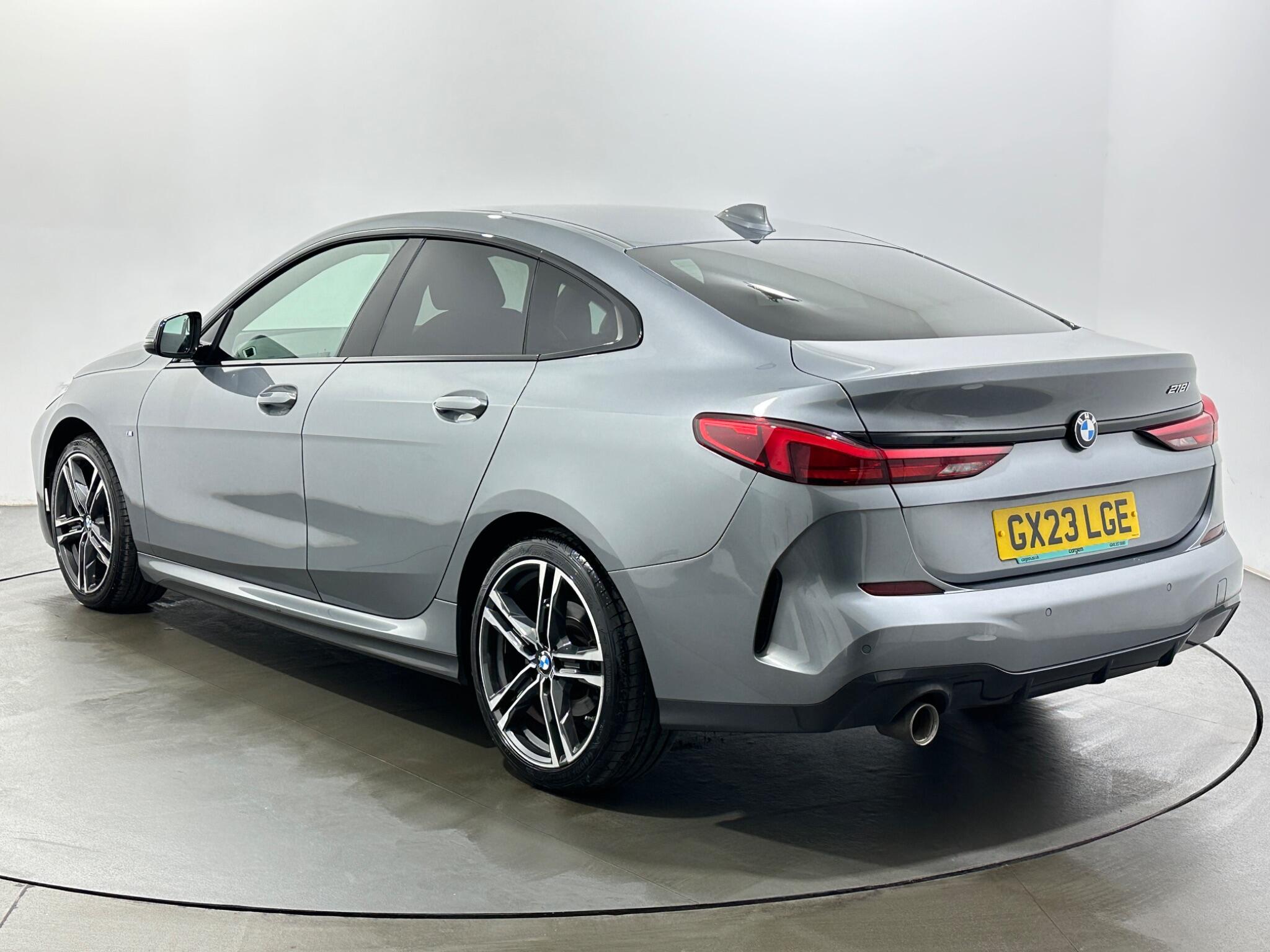 BMW 2 Series view 6