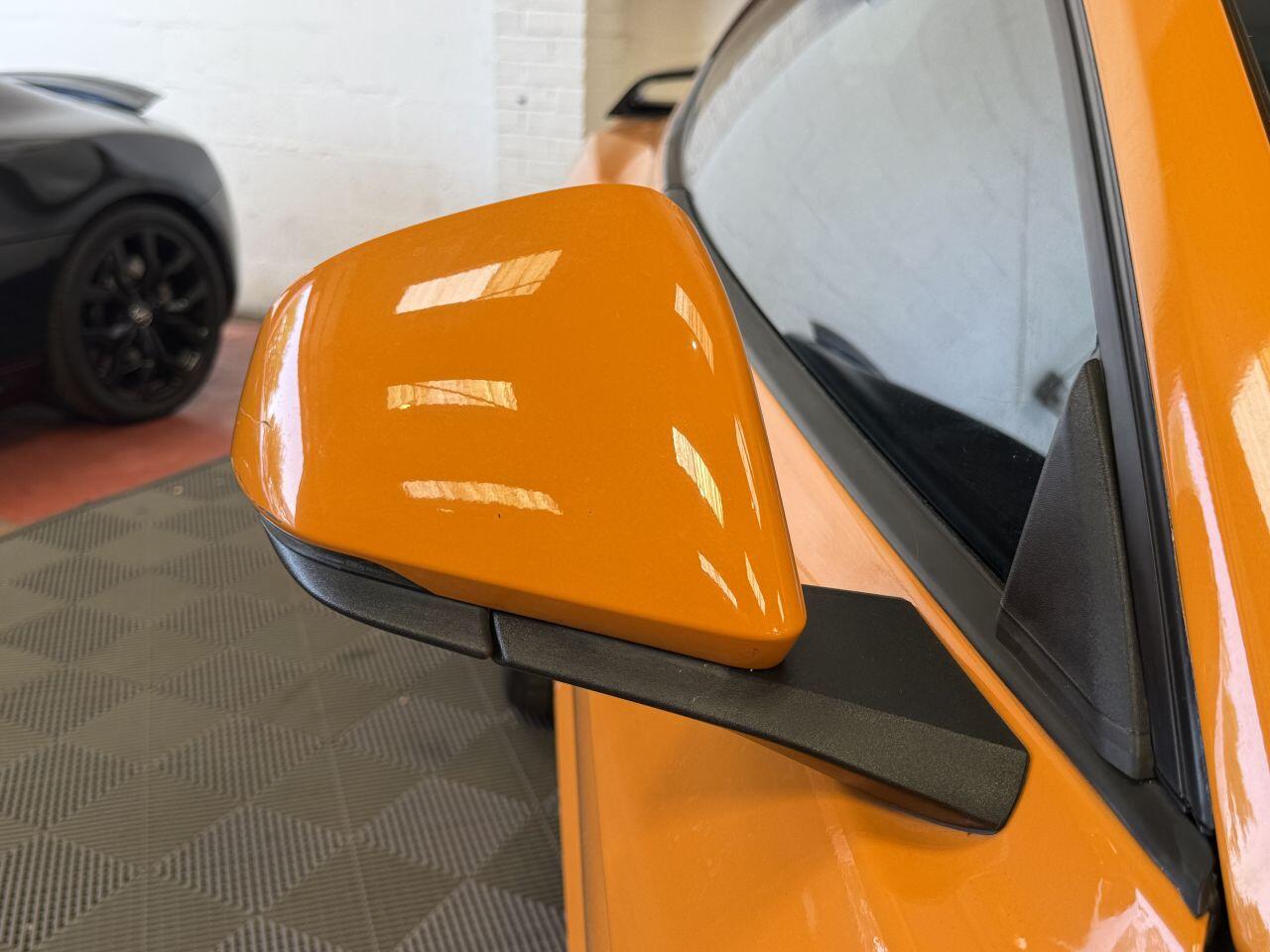Ford Mustang view 22