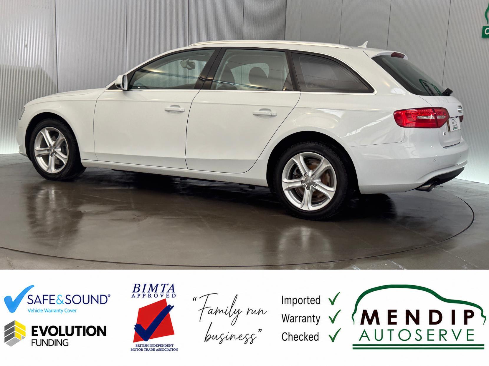 Audi A4 Avant view 15