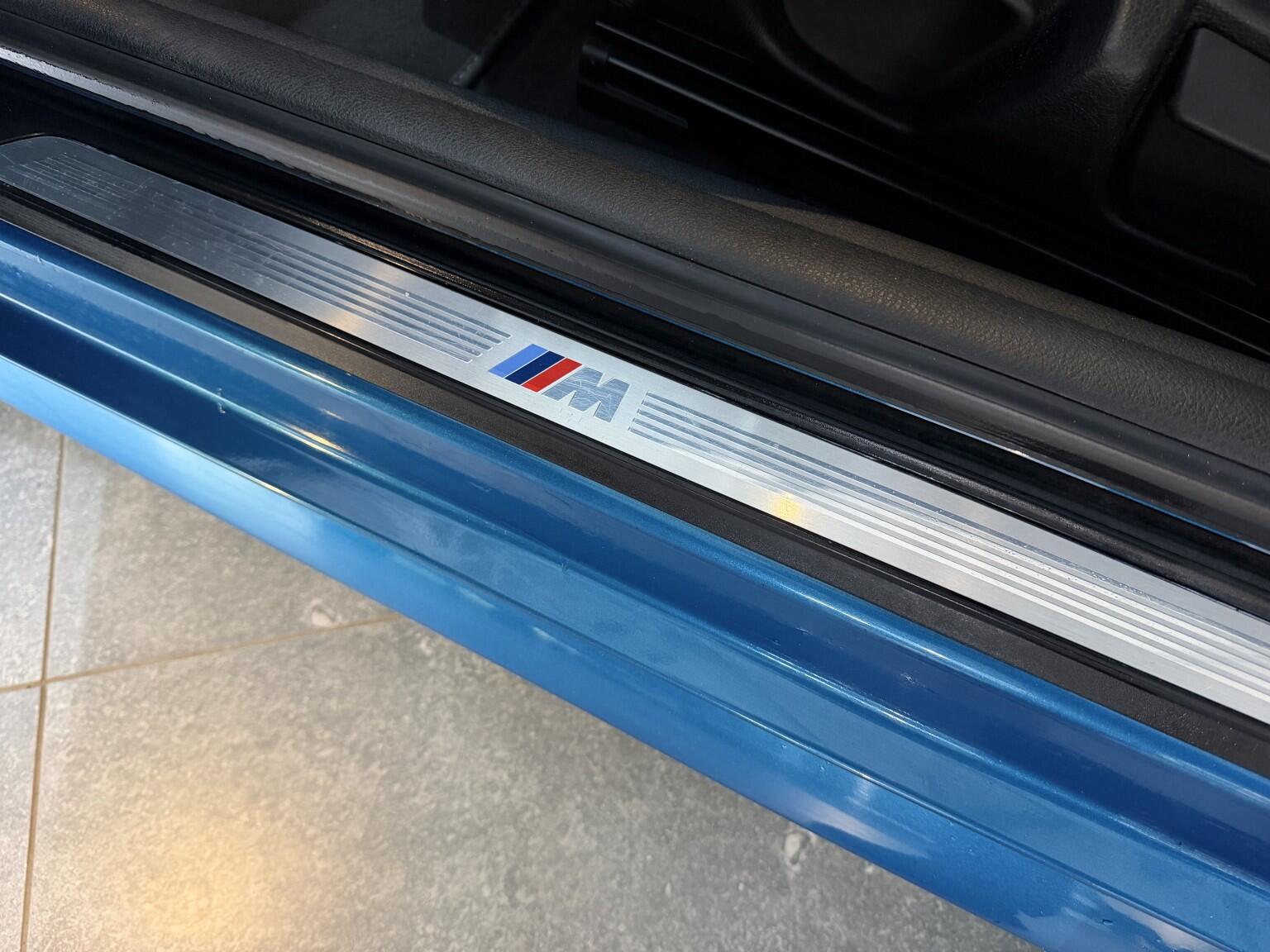 BMW M2 view 18
