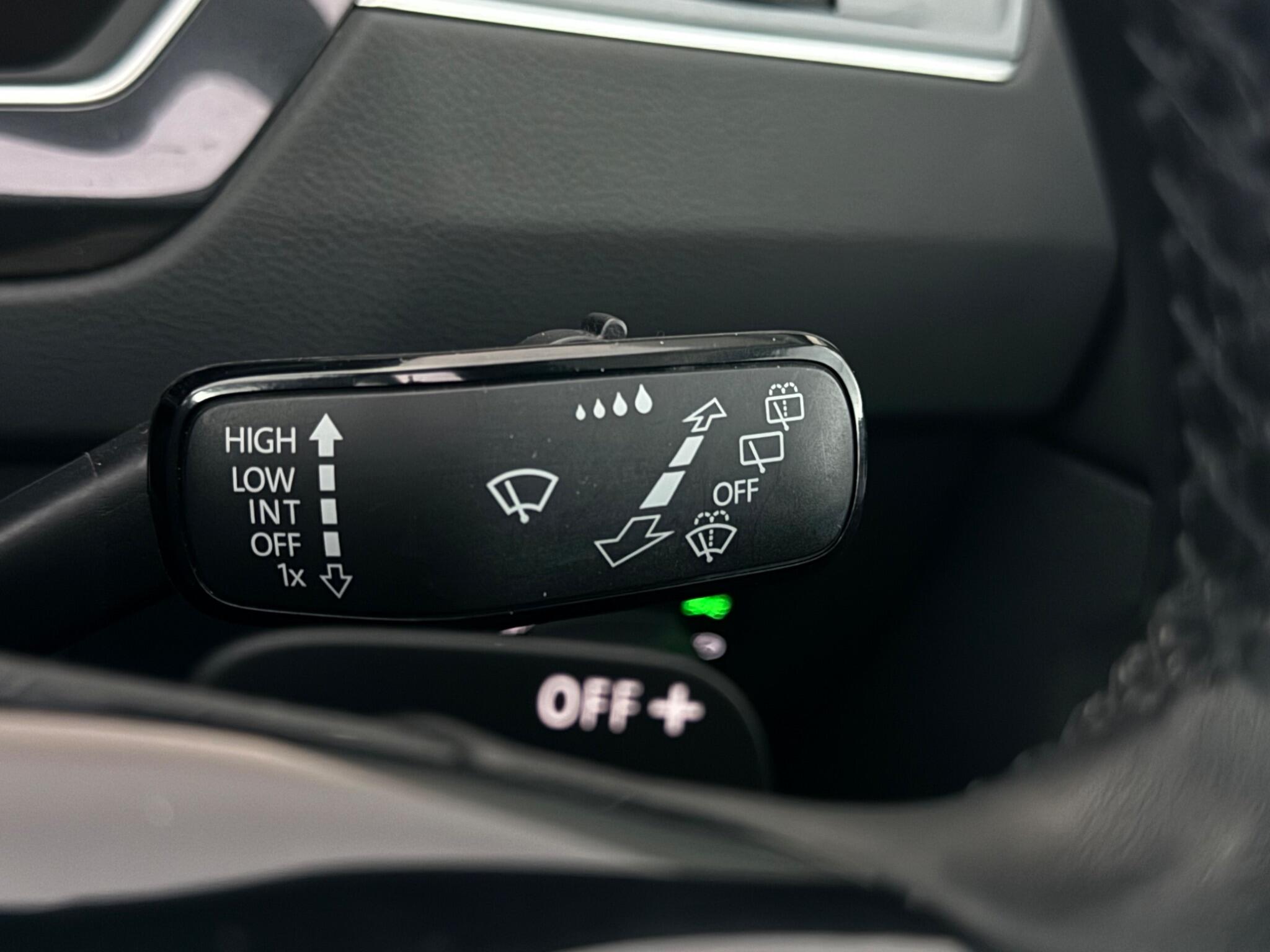Volkswagen Tiguan view 17