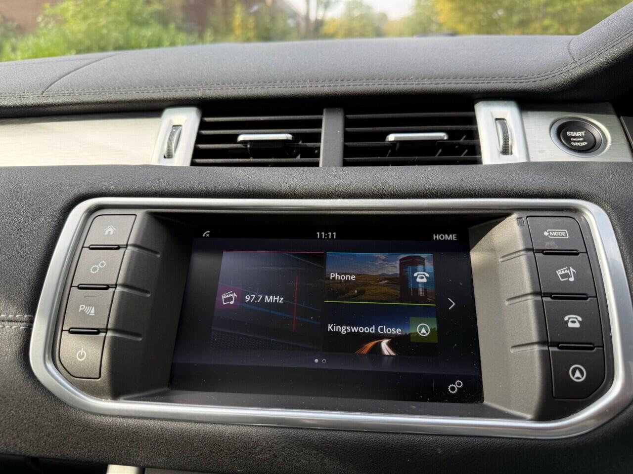 Land Rover Range Rover Evoque view 24