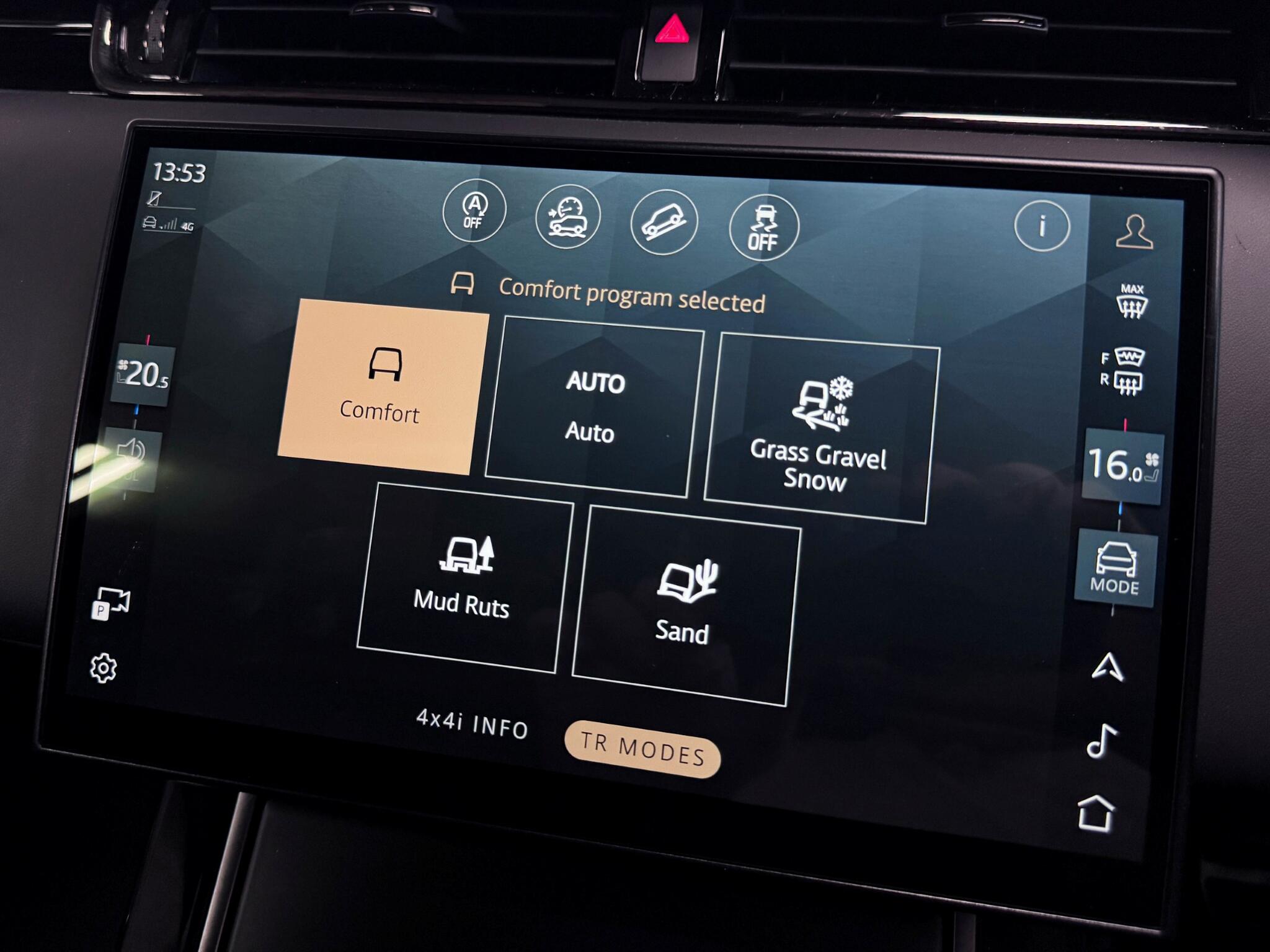 Land Rover Range Rover Evoque view 45