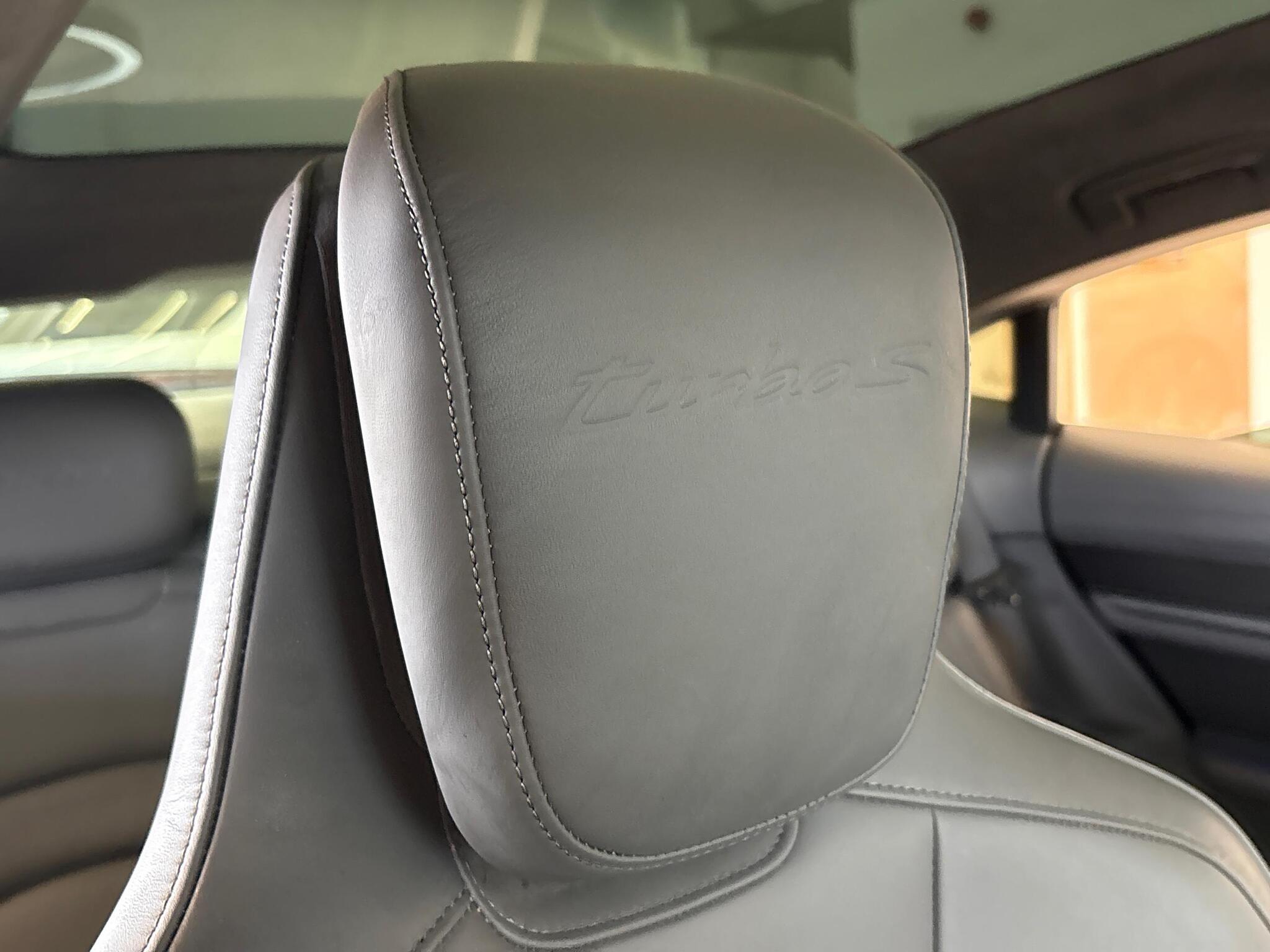 Porsche Taycan view 15