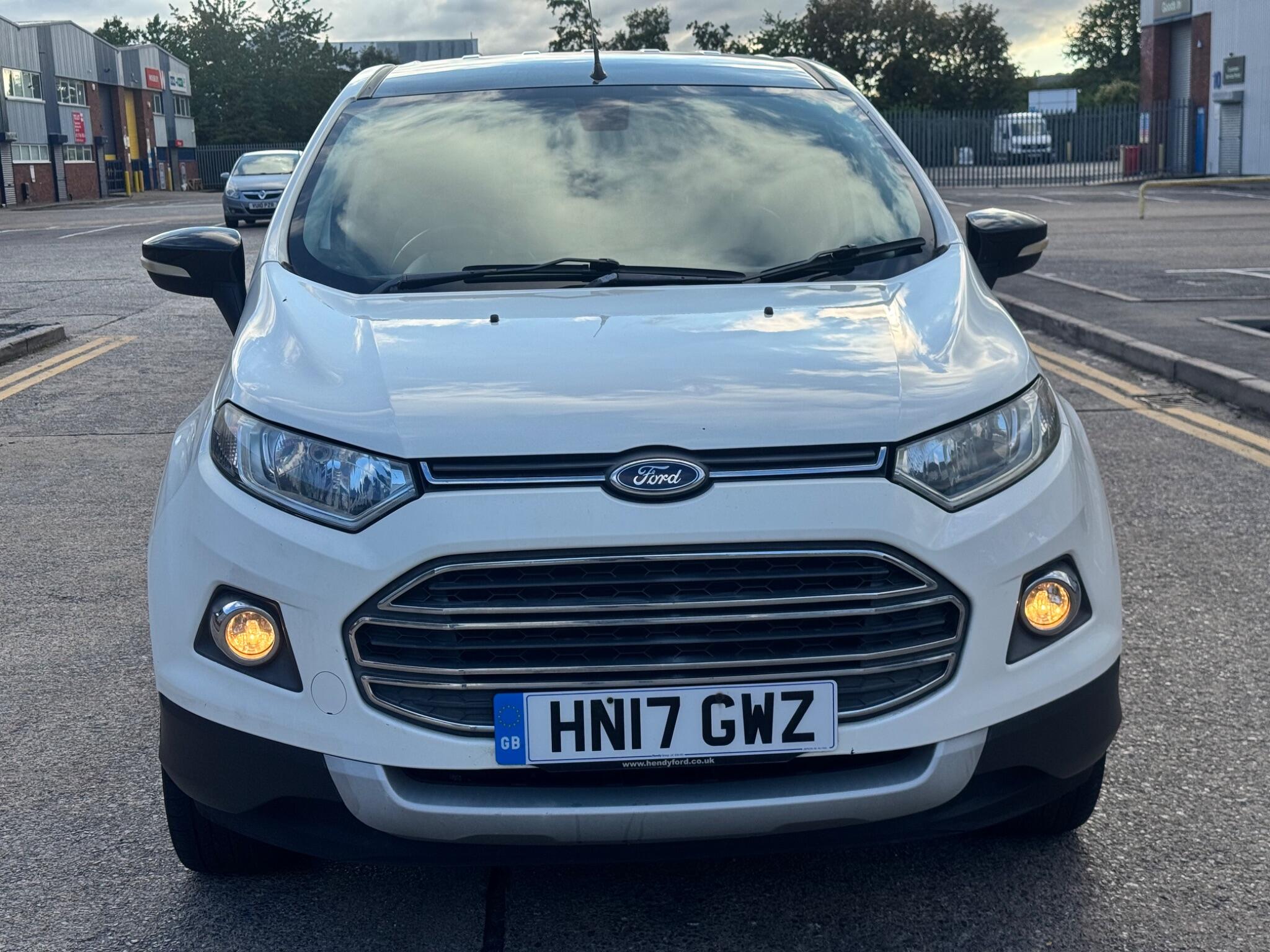 Ford Ecosport view 2
