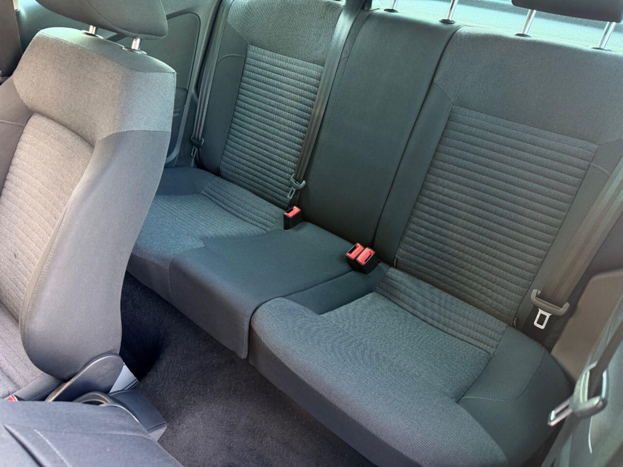 Volkswagen Polo view 19